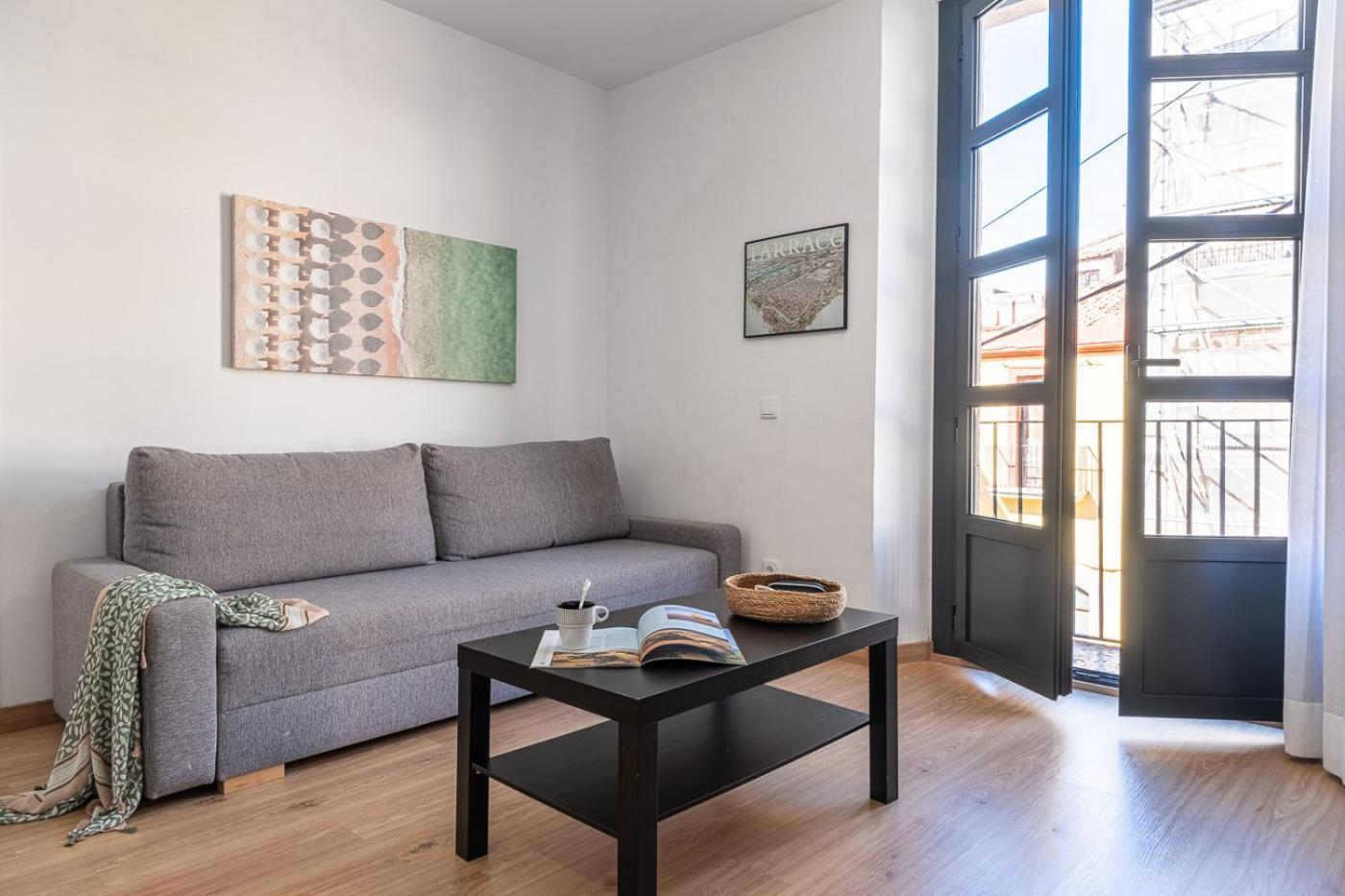 Tarragona Apartments Apartamento *