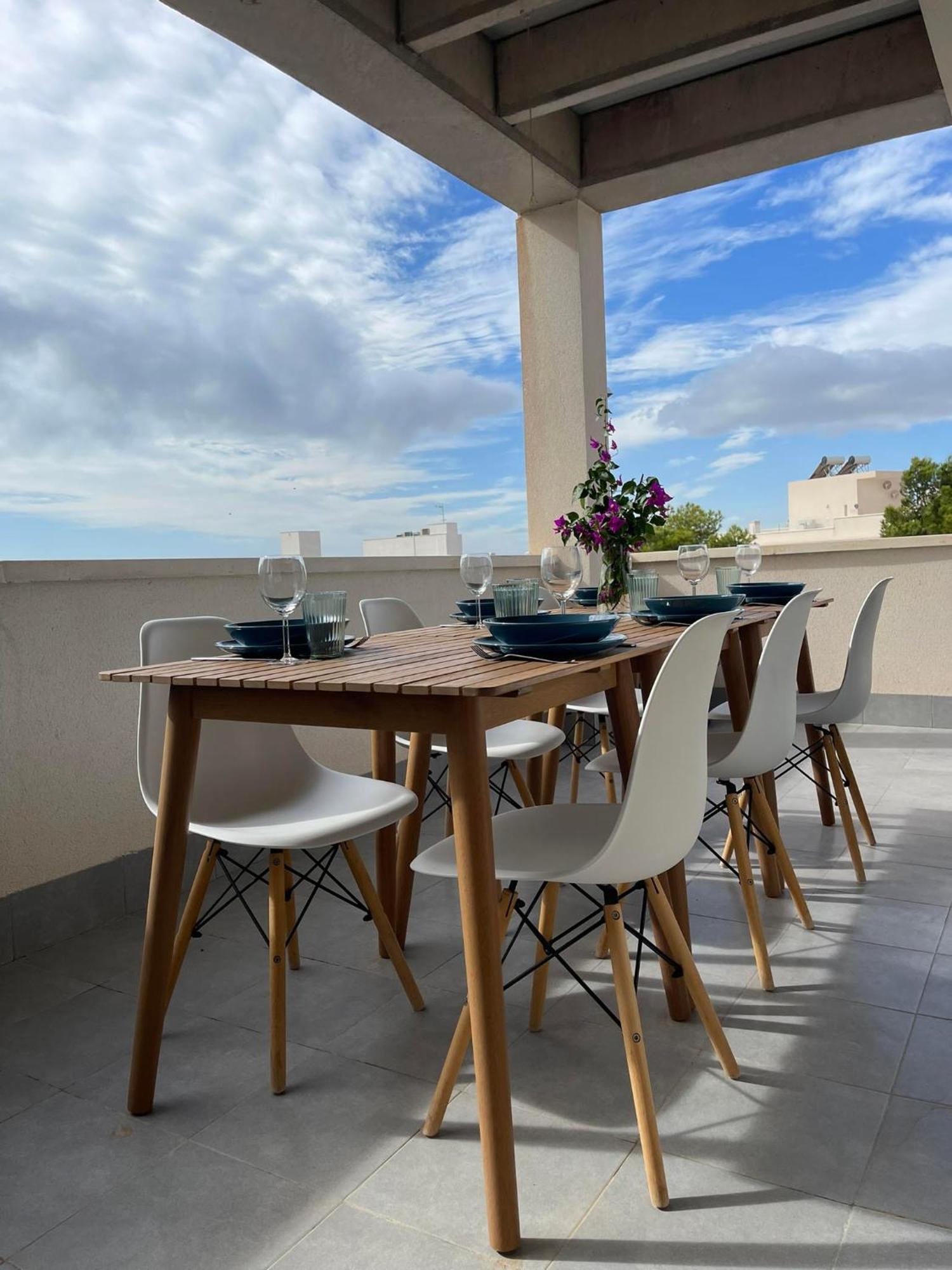 New Built Corner In By The Sea * Isla Plana
