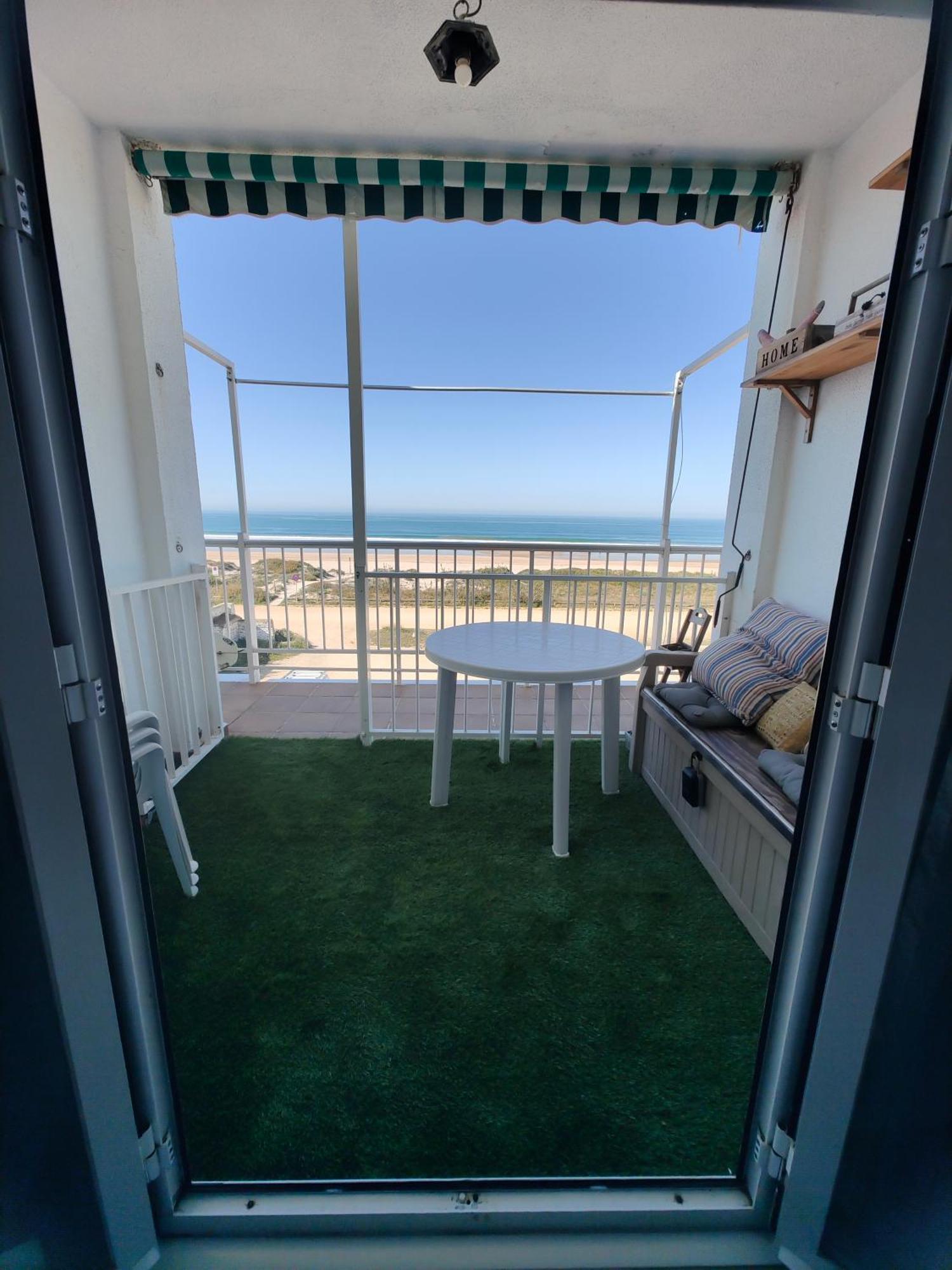 Con Inmejorables Vistas De La Barrosa Apartment