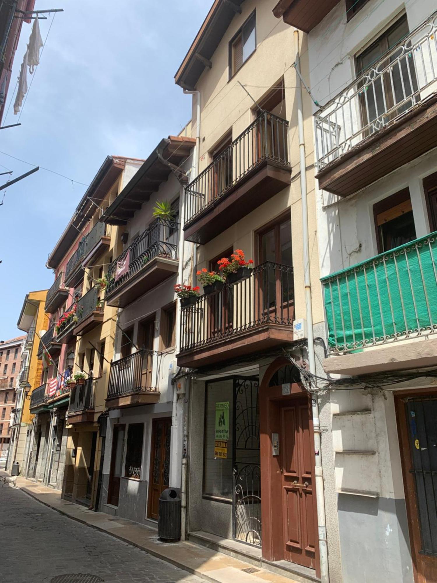 Charming Flat In Bermeo's Old Town- Nardiz