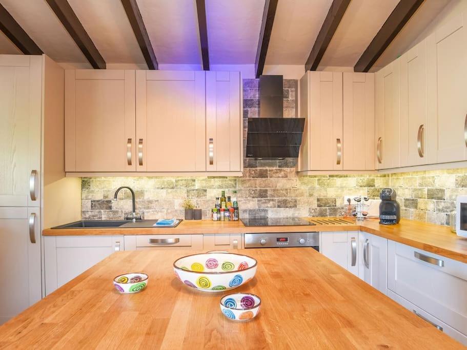 Villa Vinas With Beautiful View Teulada