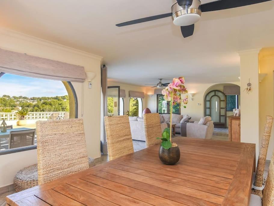 Vinas With Beautiful View Villa