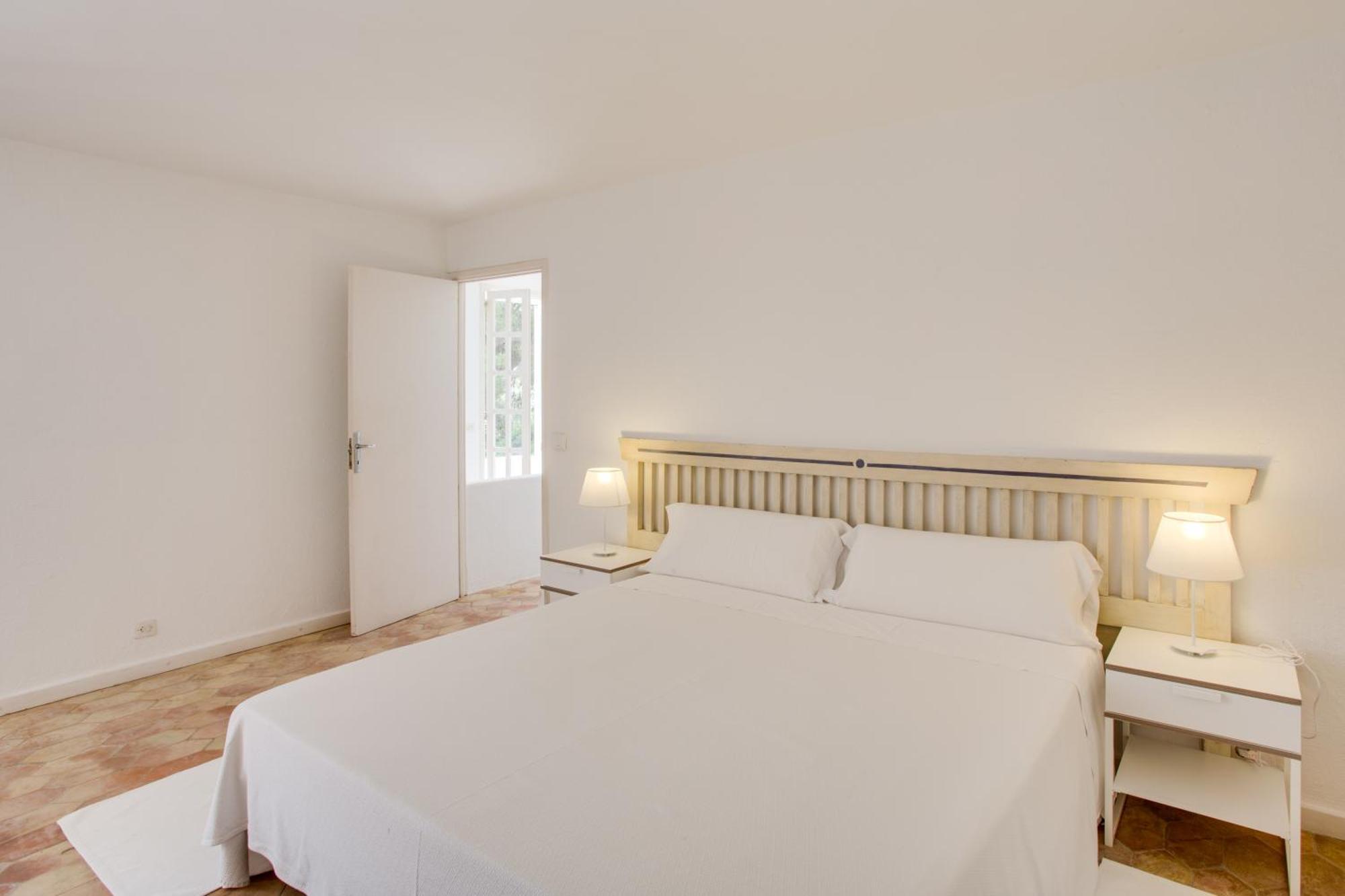 Cala Padri Seafront Villa *