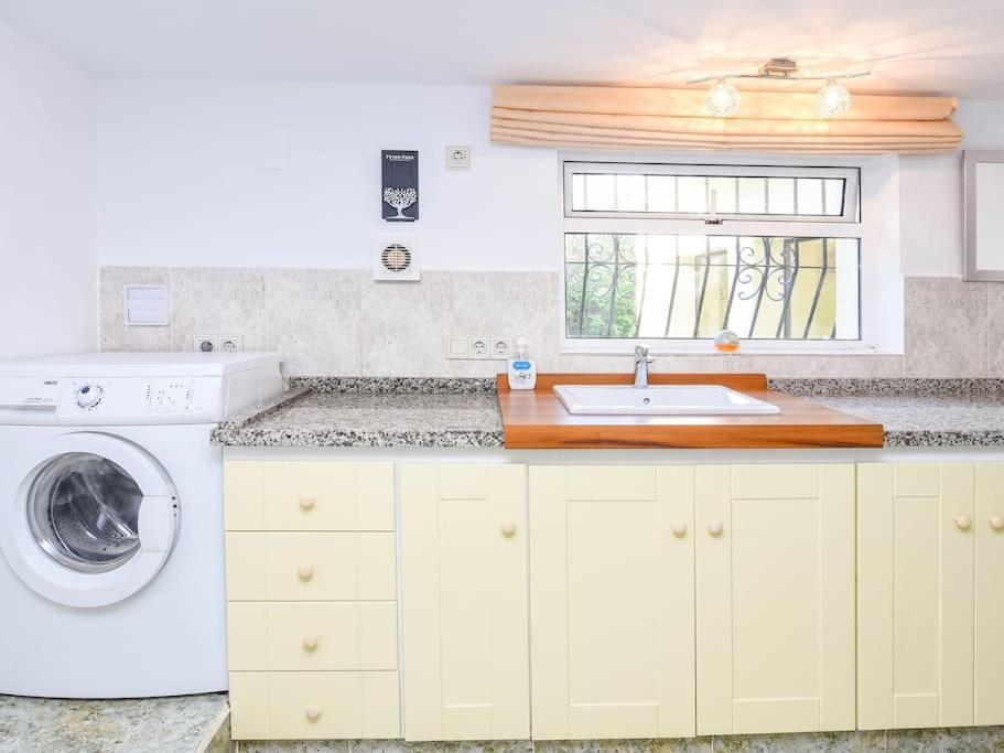 Vinas With Beautiful View Villa