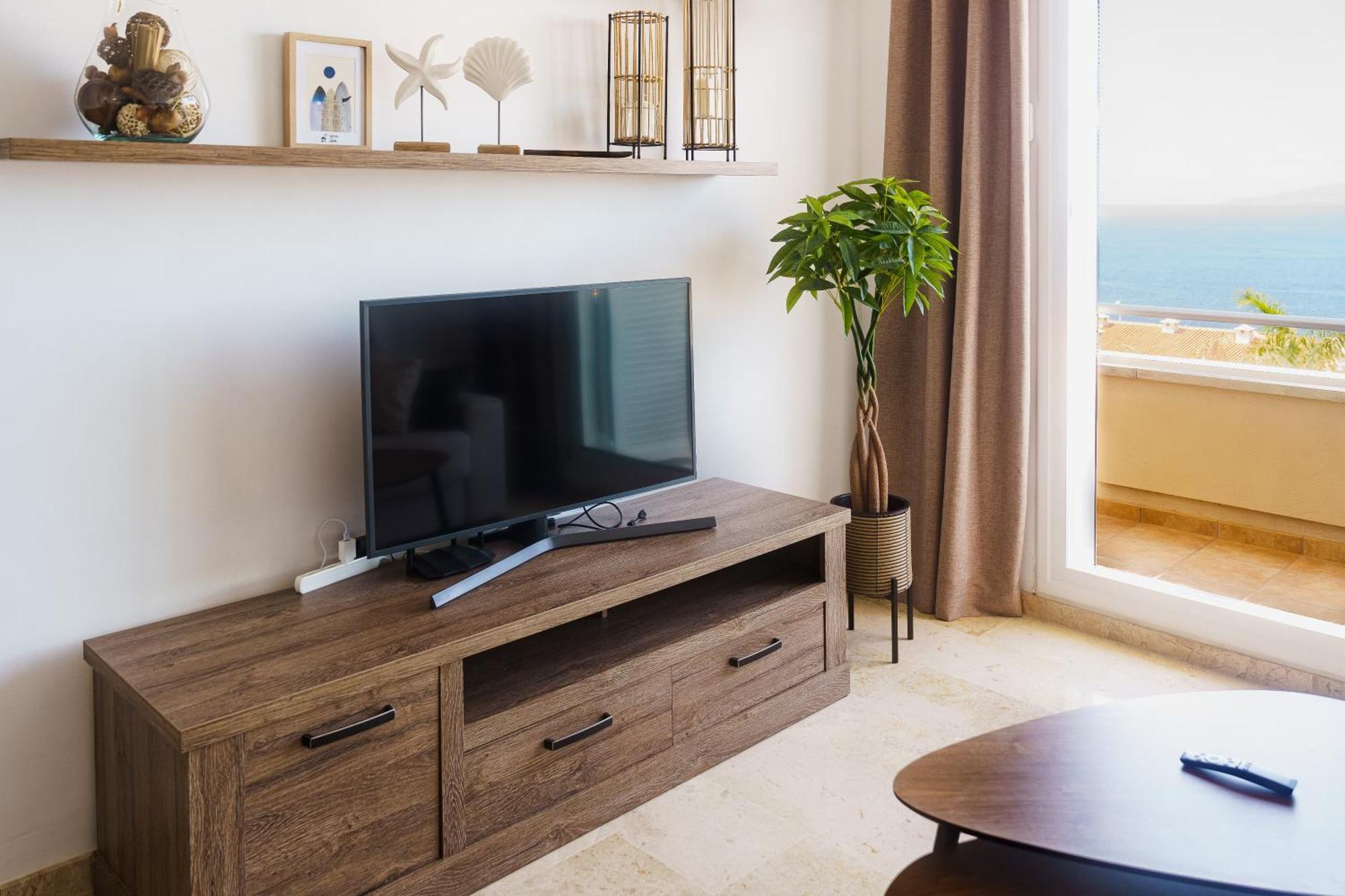 Apartment Luna - Ac, 2 Pools, Panoramic Ocean, Private Garage, Fibre Net *