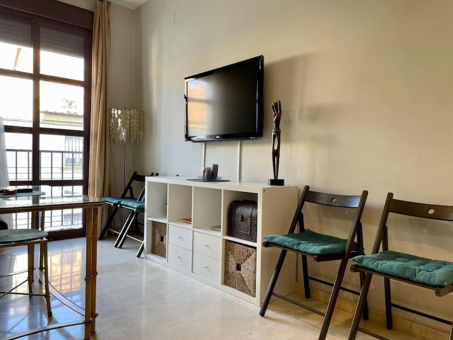 Duplex Puente-romano Apartment
