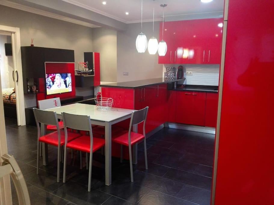 Apartamento Piso Muy Bonito En Zona Tranquila