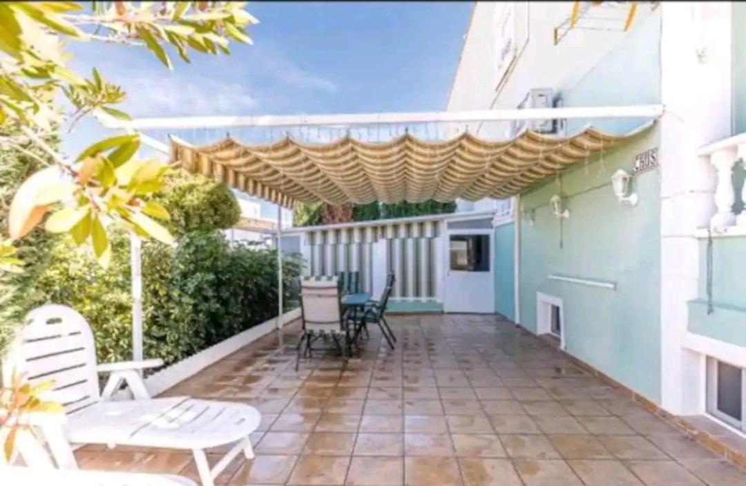 Adaptado, Terraza Muy Grande Y Soleada. *