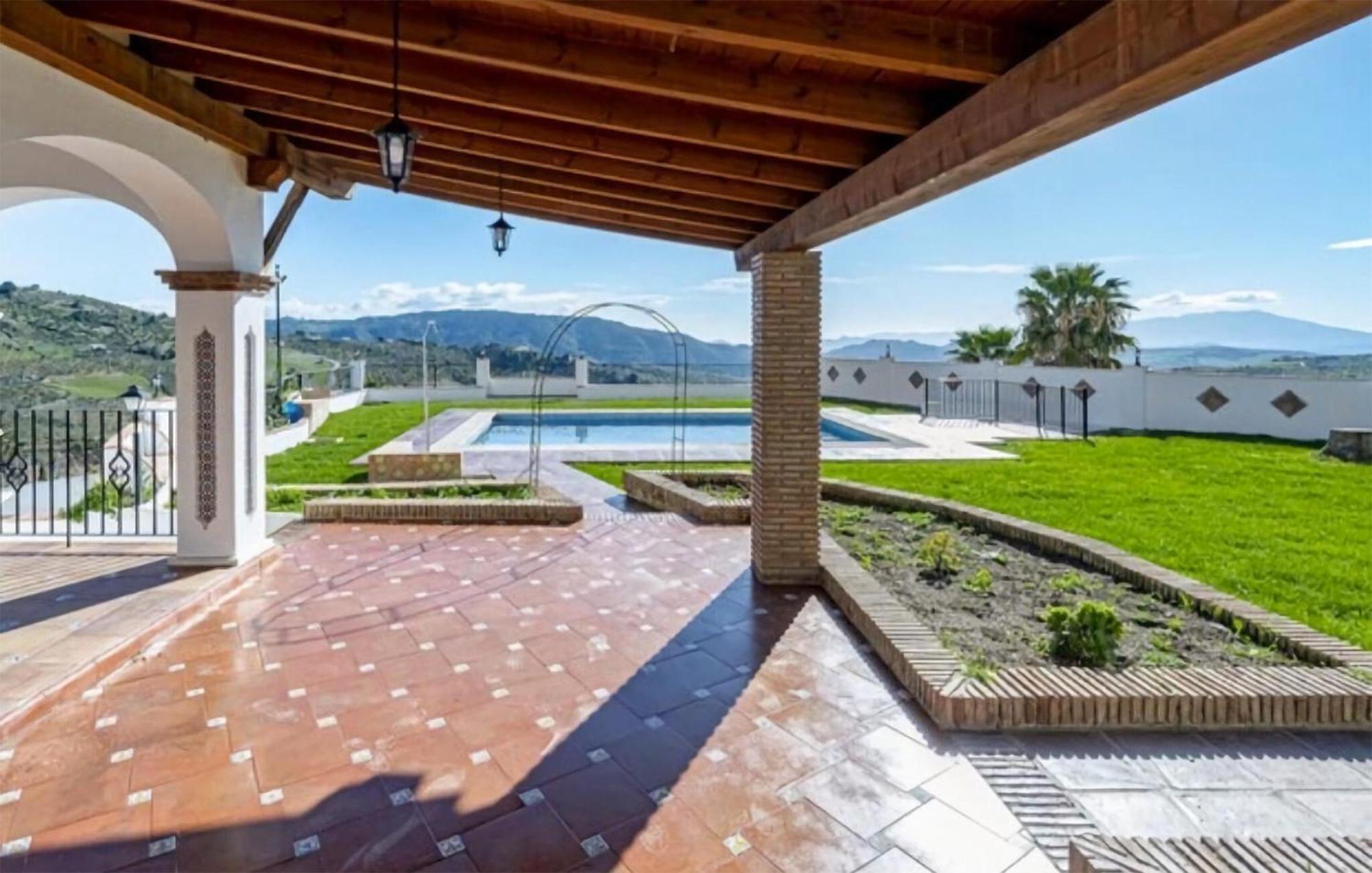 Stunning In Casarabonela