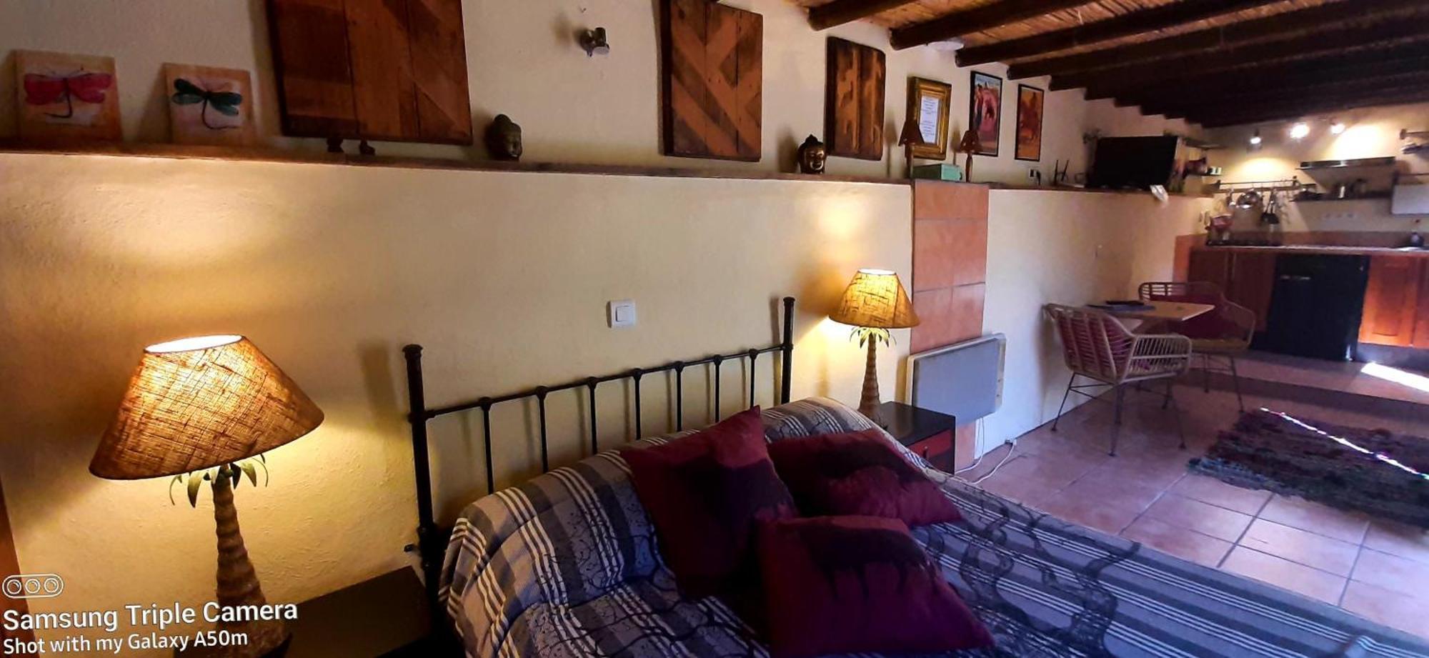 Adobe Getaway With 'private Plunge Pool' Vinuela