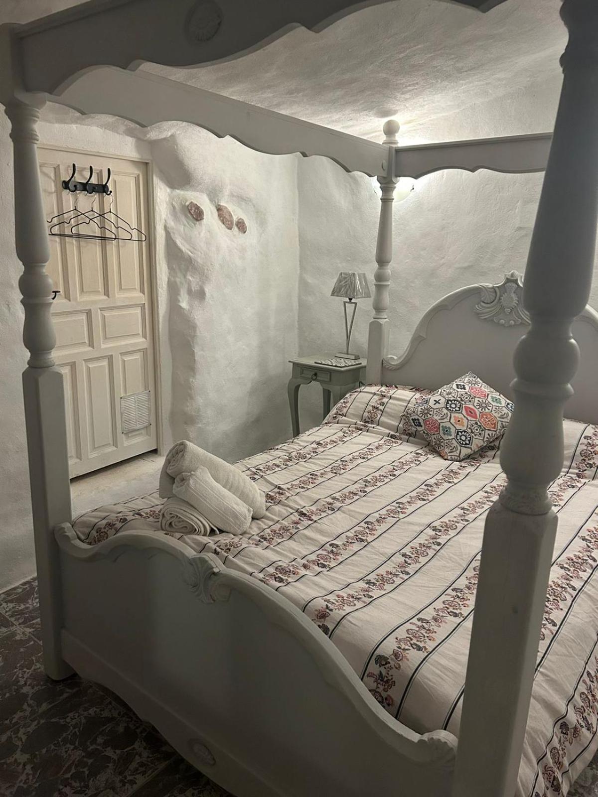 Holiday home The Crystal Cave *