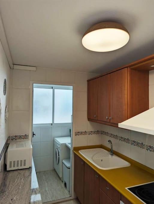 Sunny Days Apartment
