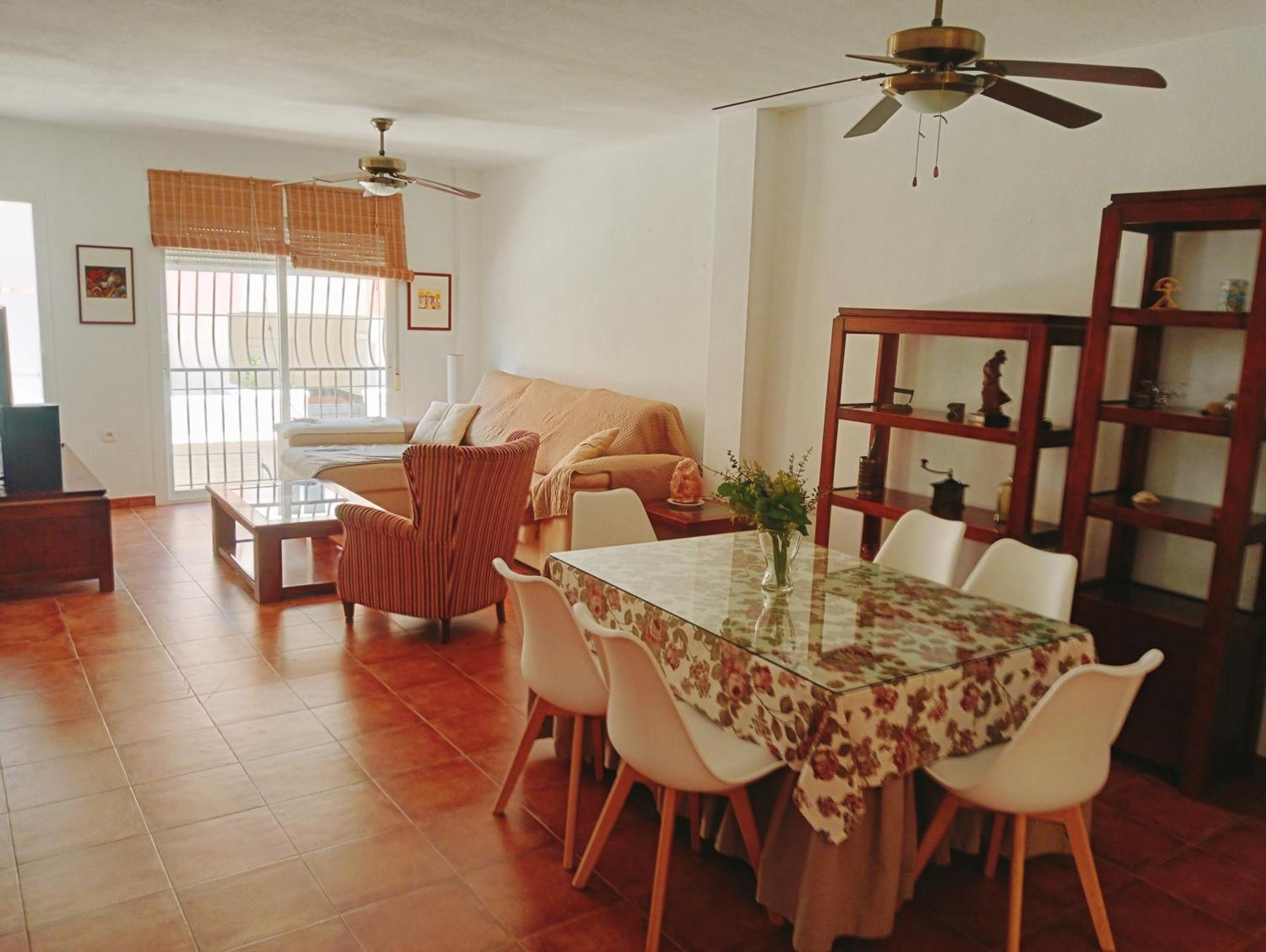 Casa Familiar Al Lado De La Playa Сasa de vacaciones *