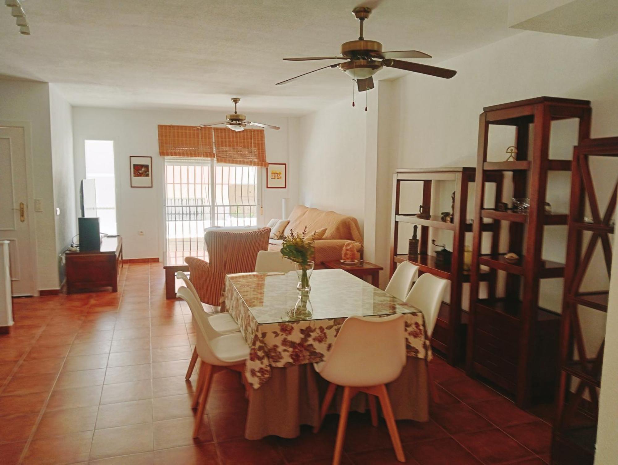 Casa Familiar Al Lado De La Playa Сasa de vacaciones *