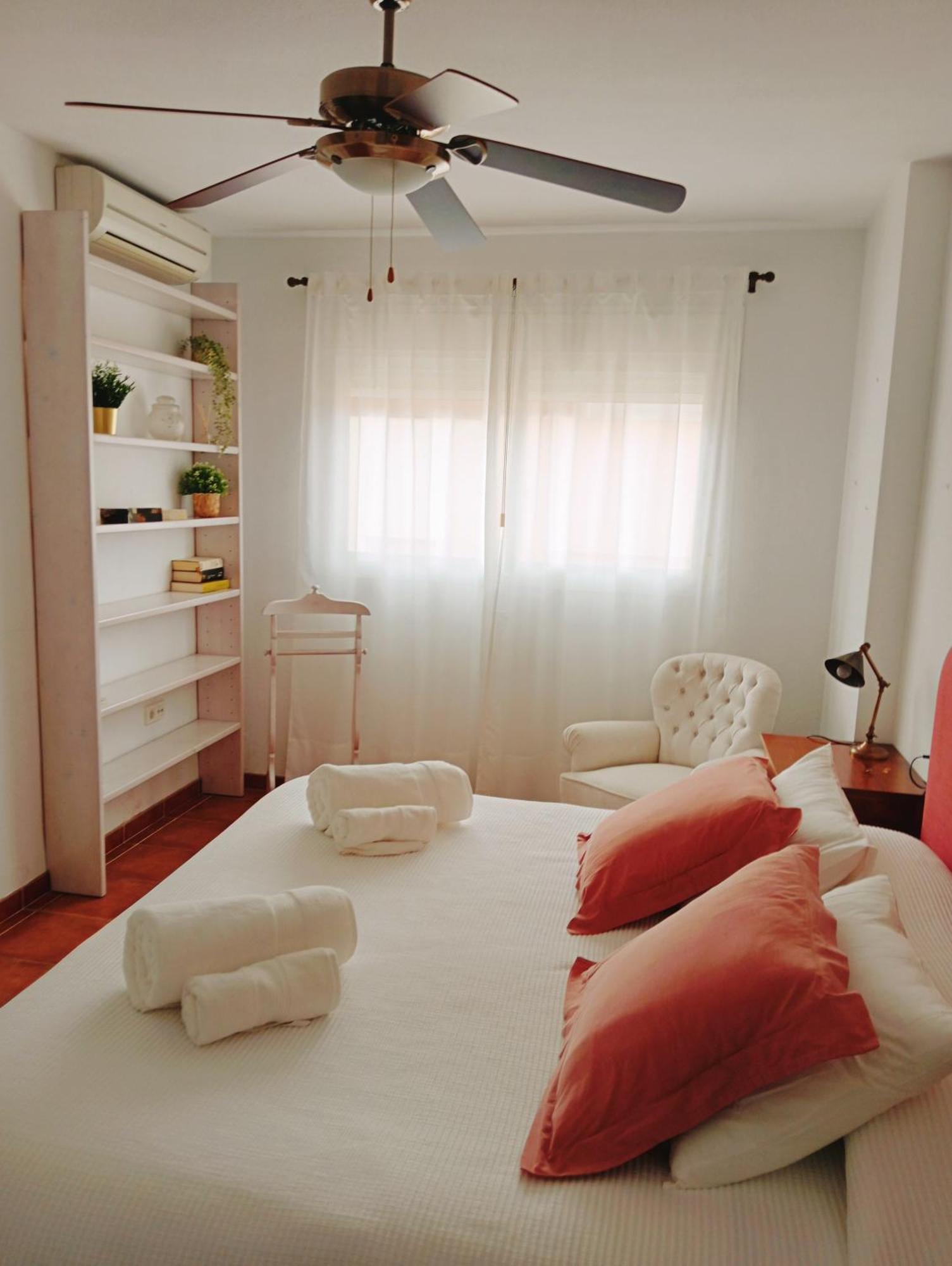 Casa Familiar Al Lado De La Playa Aguadulce (Almeria)