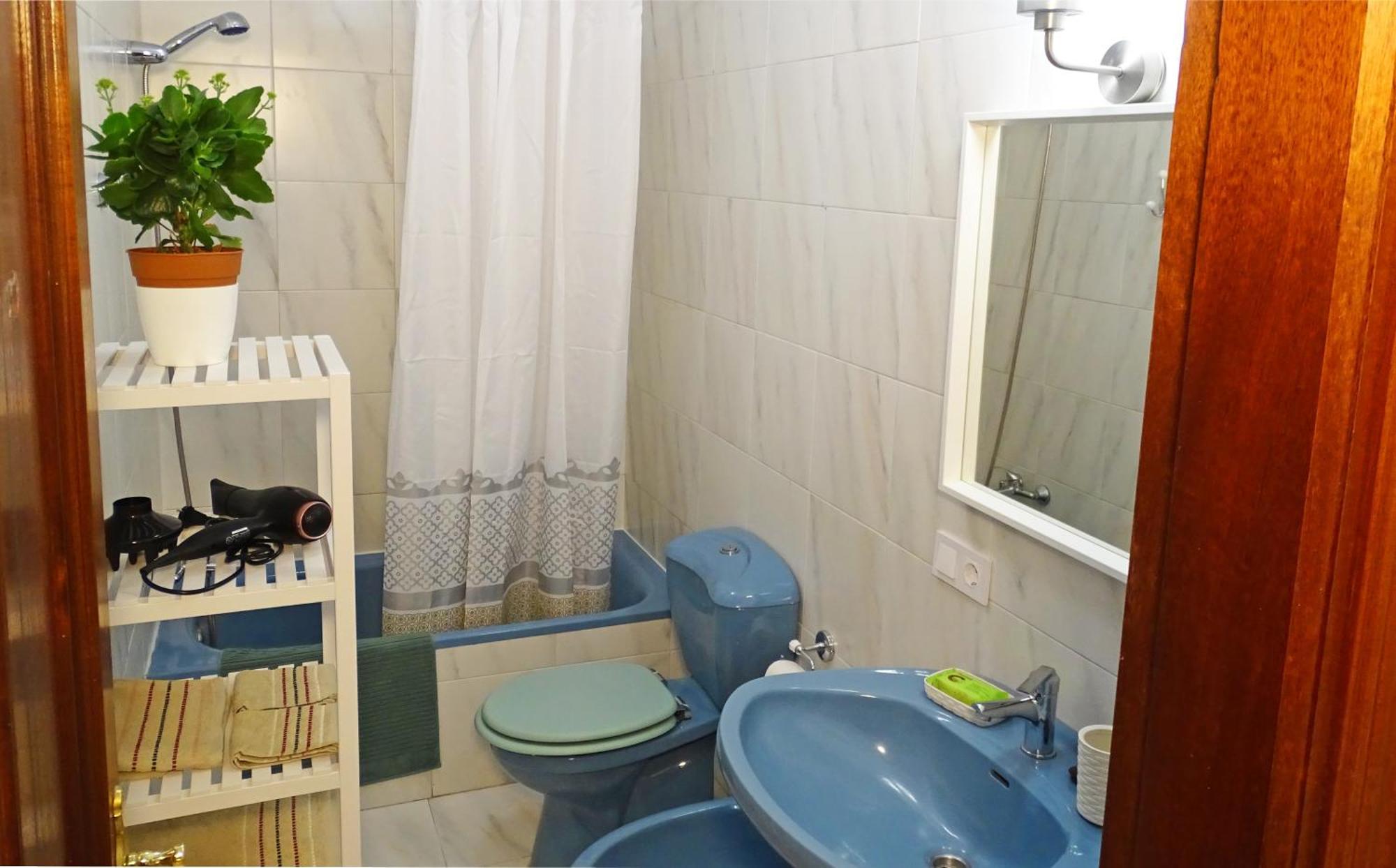Apartamento Cruz De Tenerife, Piso Centrico, Amplio Y Con Garaje *