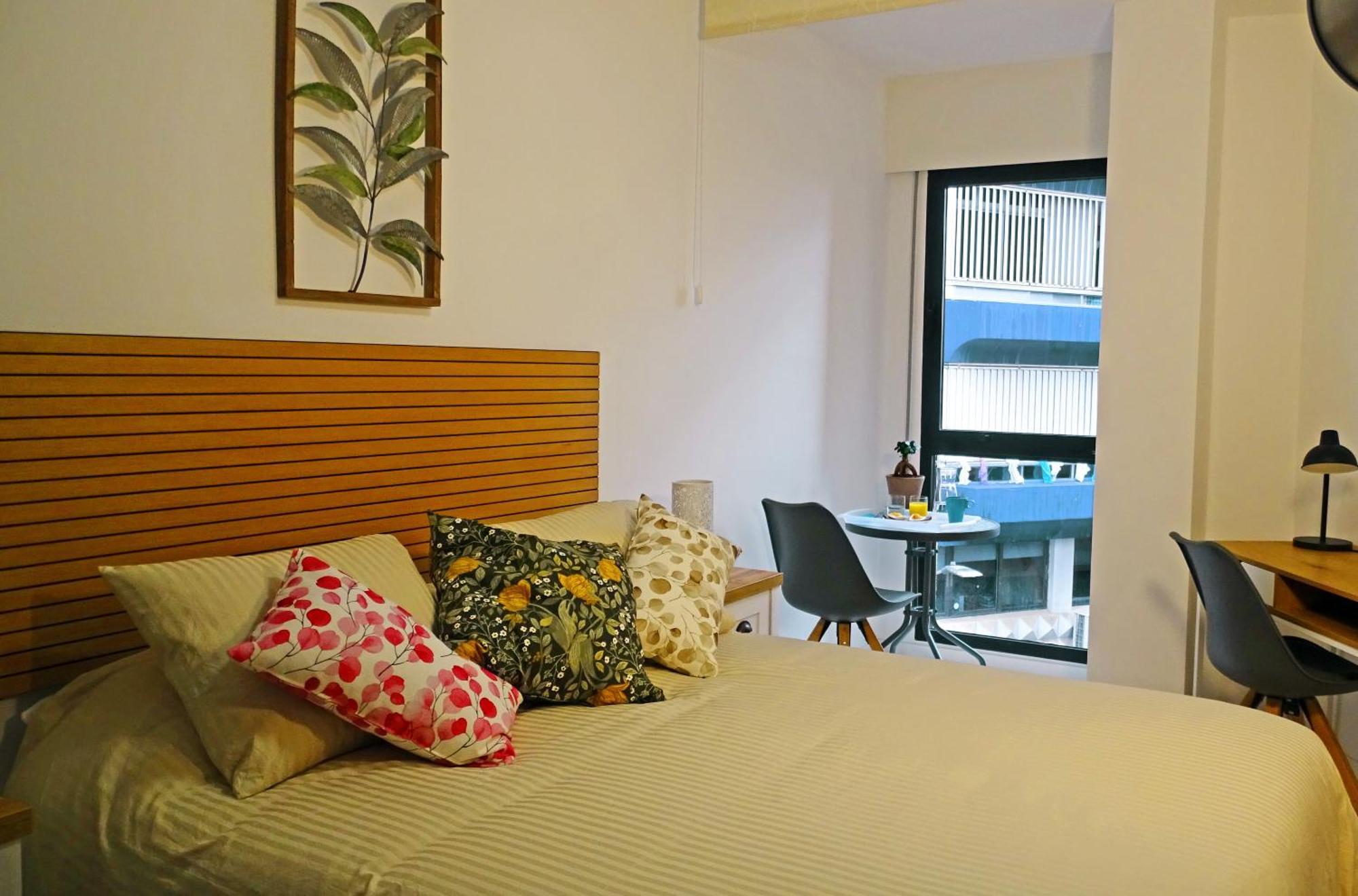 Apartamento Cruz De Tenerife, Piso Centrico, Amplio Y Con Garaje *