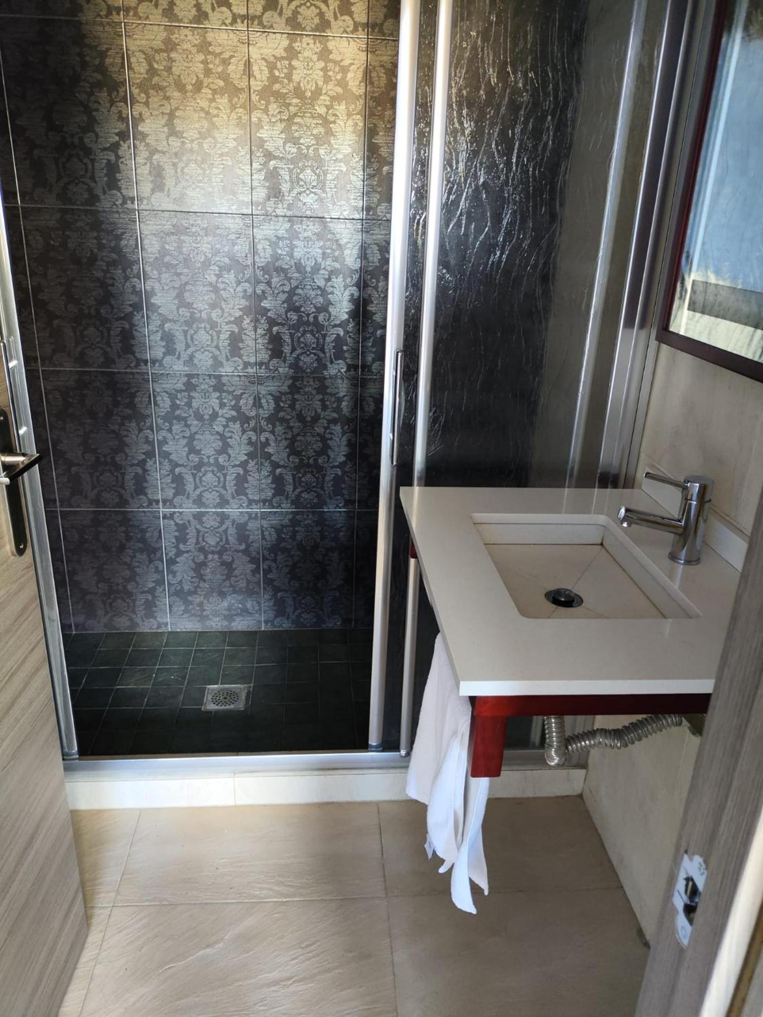 L'olivera Farm stay Castellbisbal