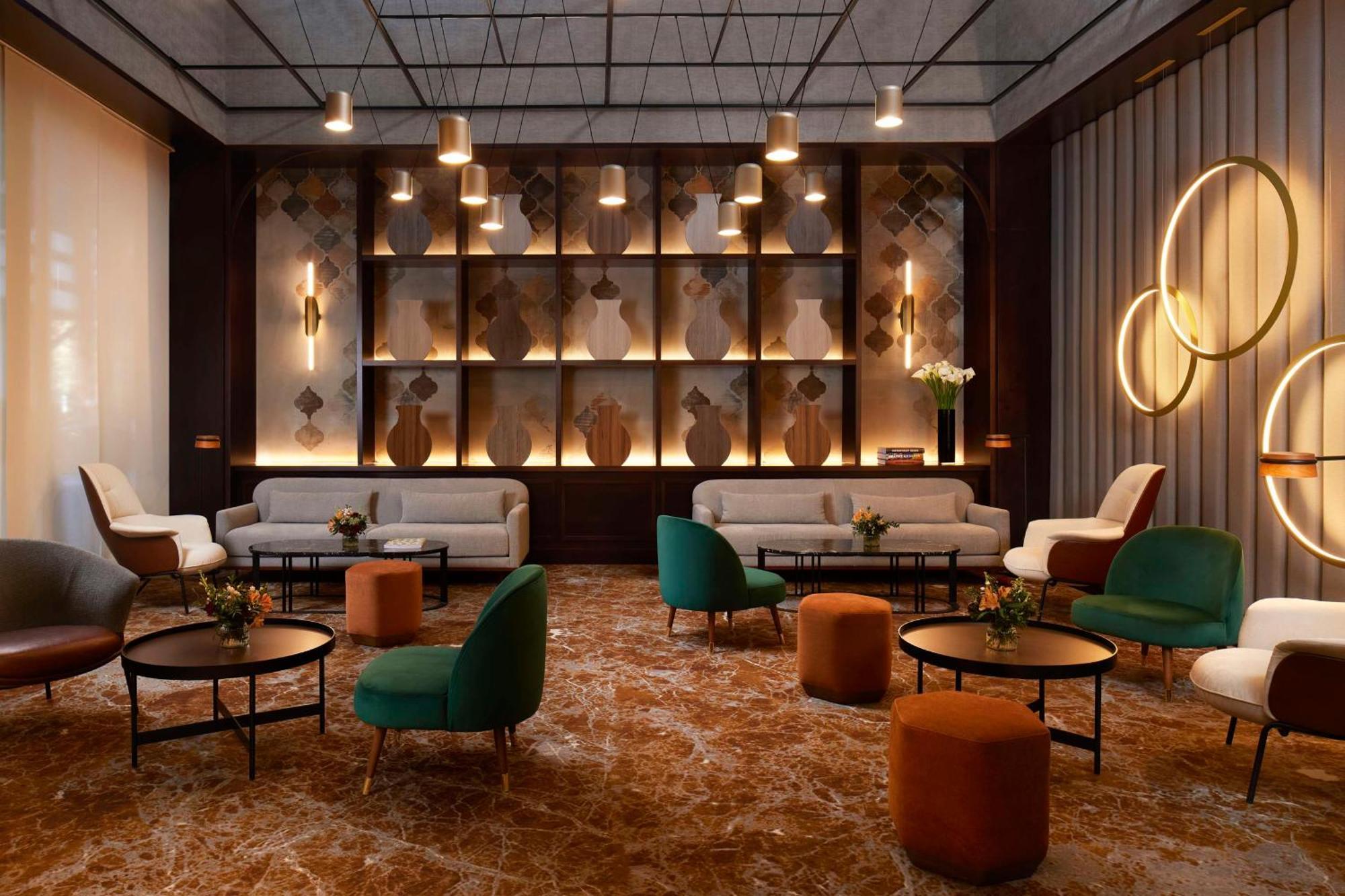 Nh Collection Hotel 4*