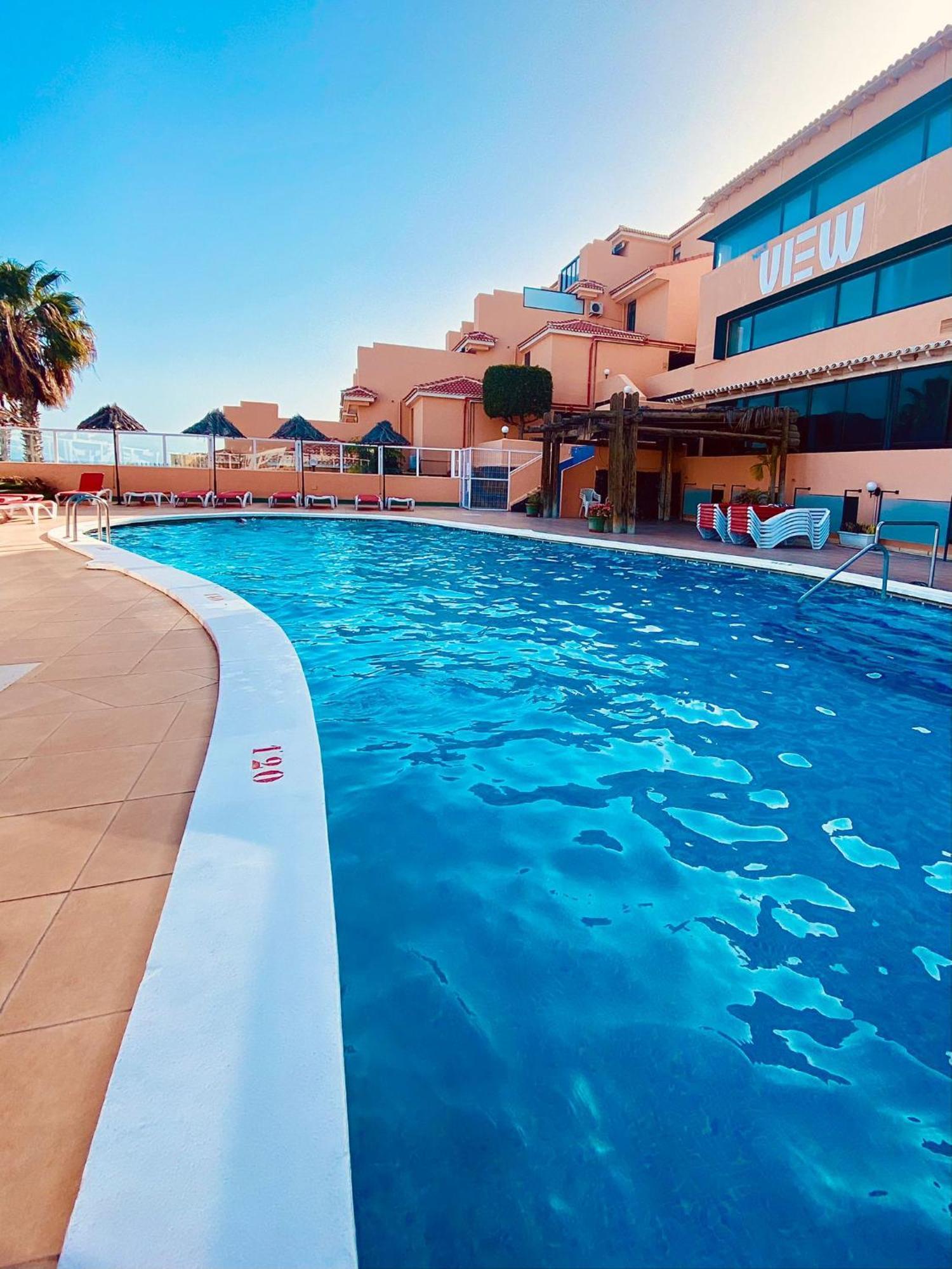 Apartamento La Paz. Lovely Overlooking The Golf And Sea