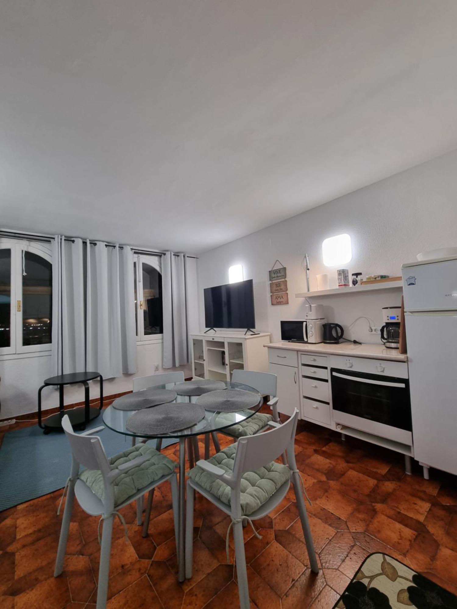 Apartment Comfortable One Bedroom Fuengirola