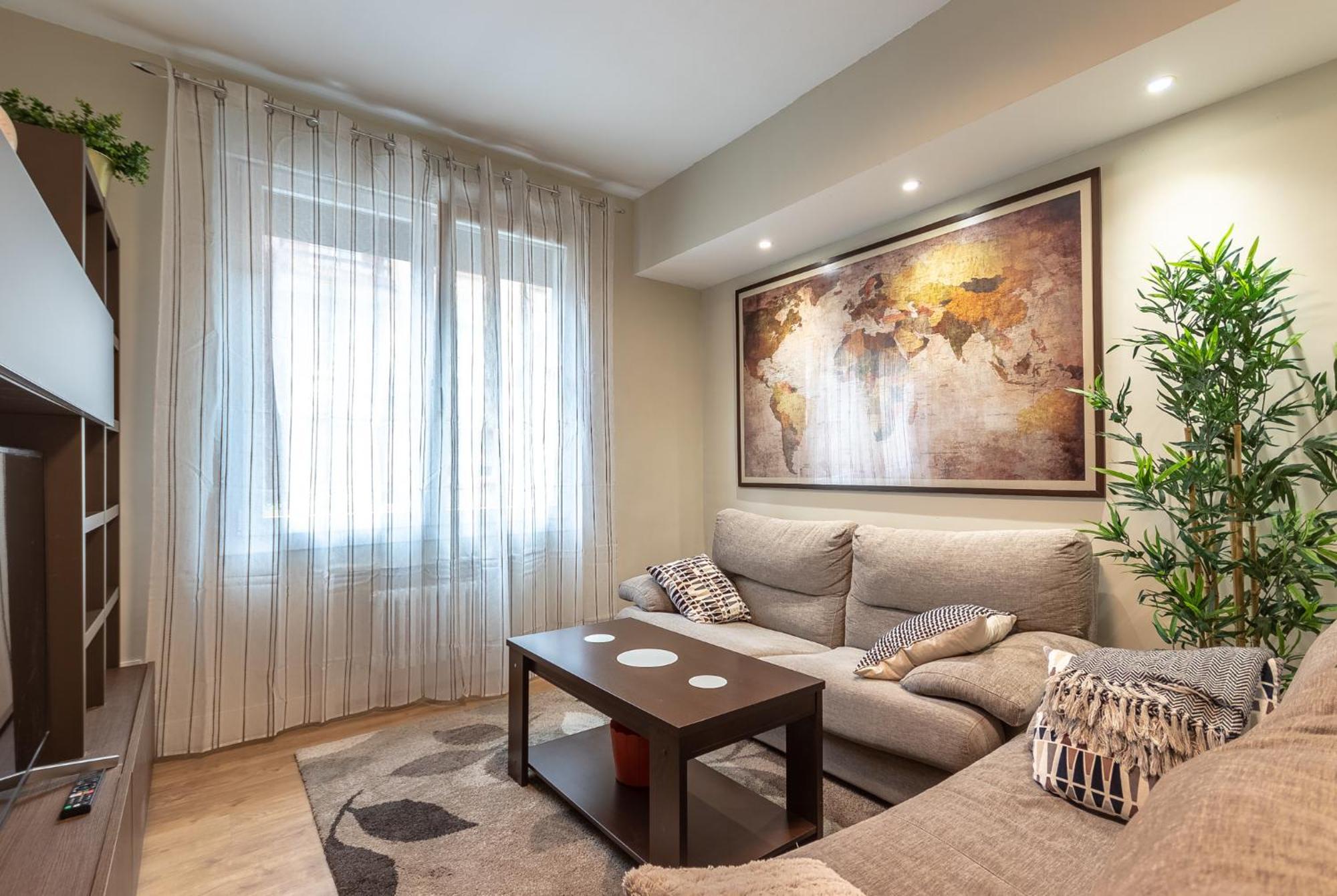 Apartamento En Licenciado Poza *