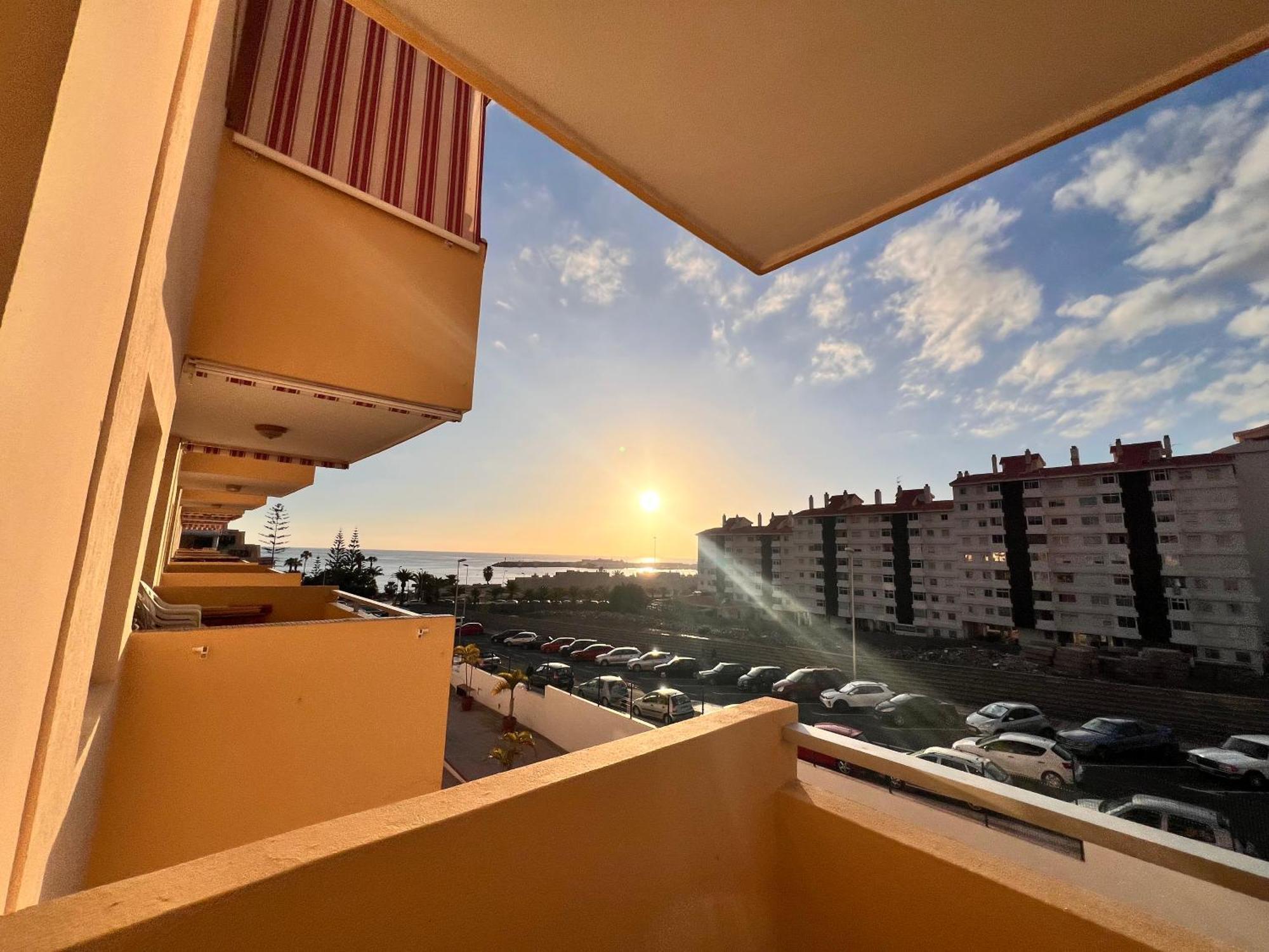 Seaview And Sunset Cristianos Apartment
