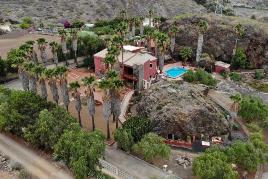 Apartment Con Piscina