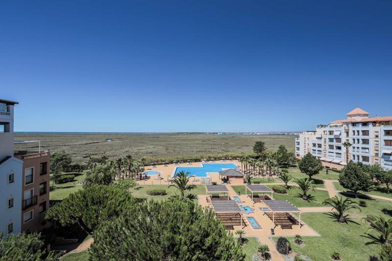 Atico En Isla Canela - Urb Las Marismas Con Piscina Y Pista De Padel Apartment *