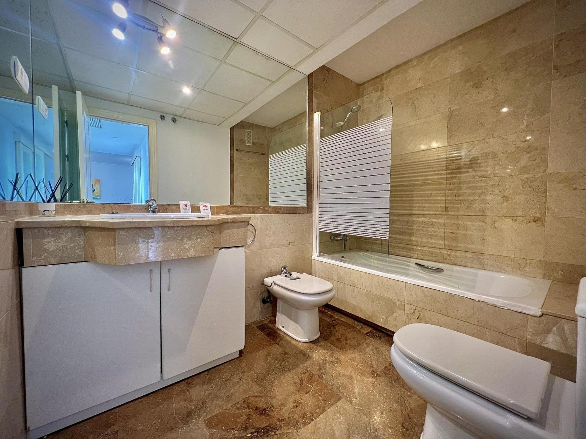 Calahonda Puerta Del Mar Seaviews & Pool By Homing