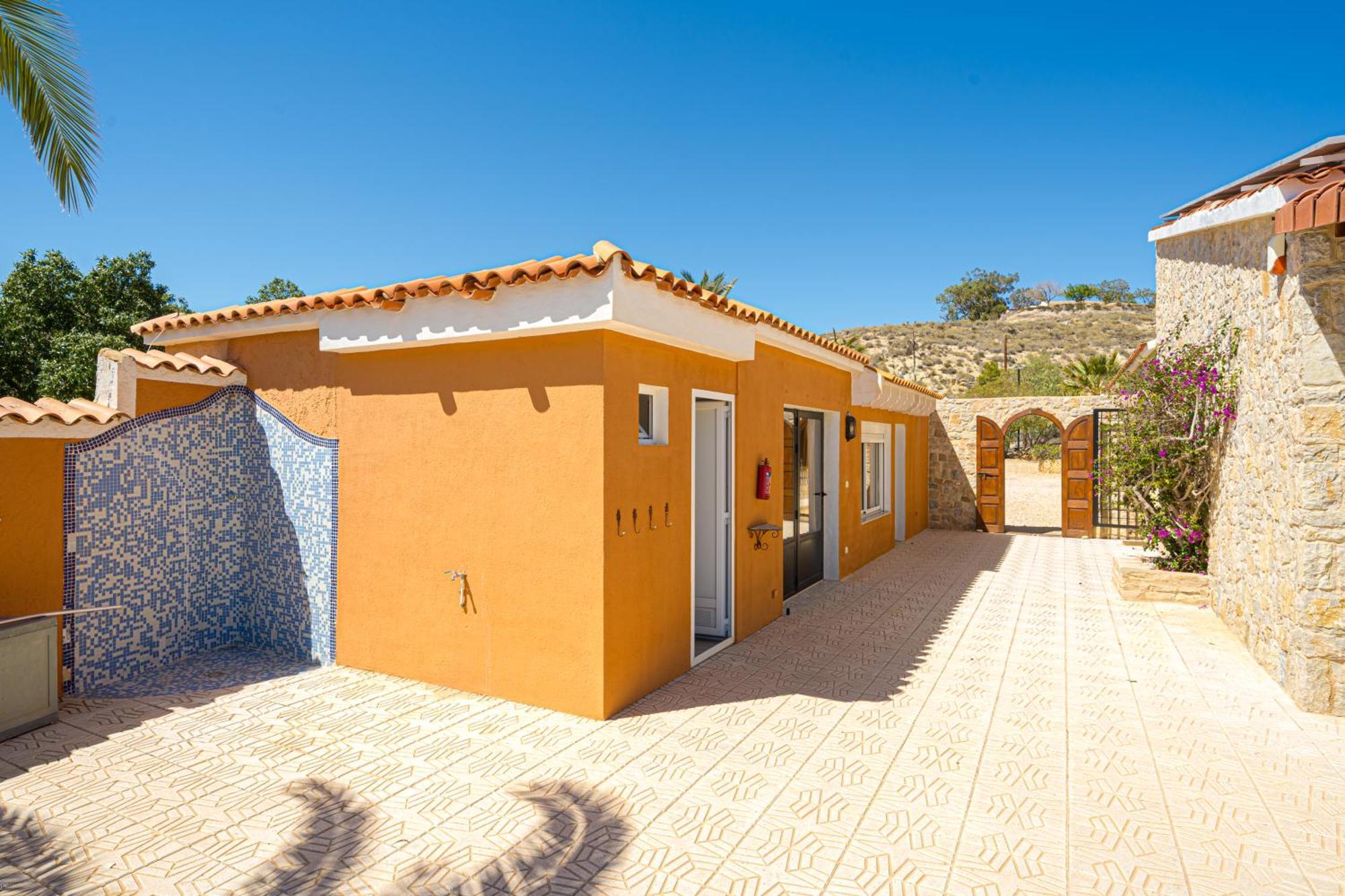 Stunning Carichel Blanc Villa *