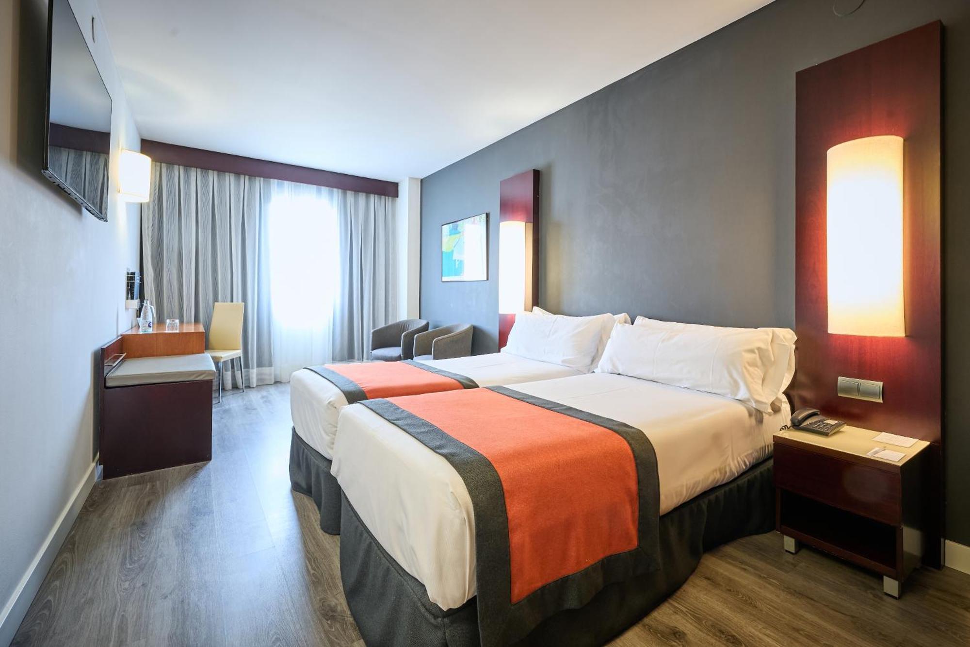 Catalonia Hotel