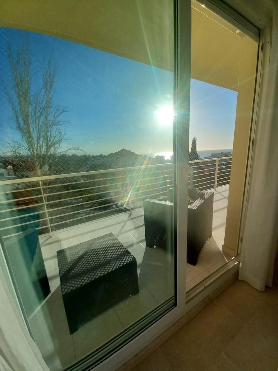 Apartamento Amplio En Exclusiva Urbanizacion Golf Torrequebrada Con Vista Al Mar Benalmádena