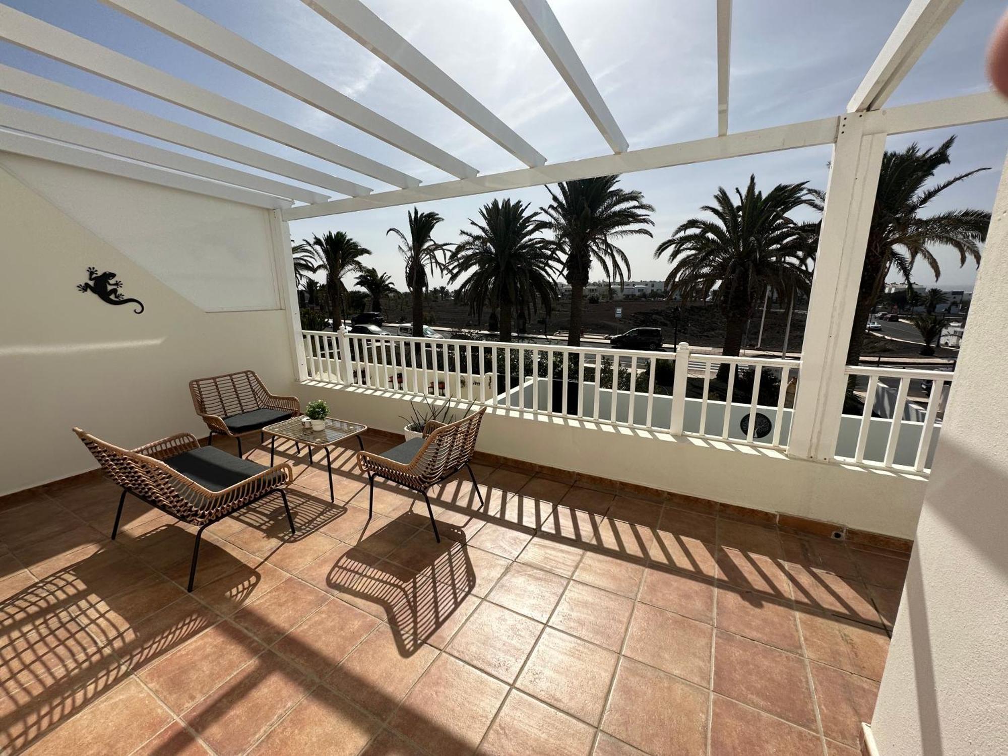 Crotos Costa Teguise