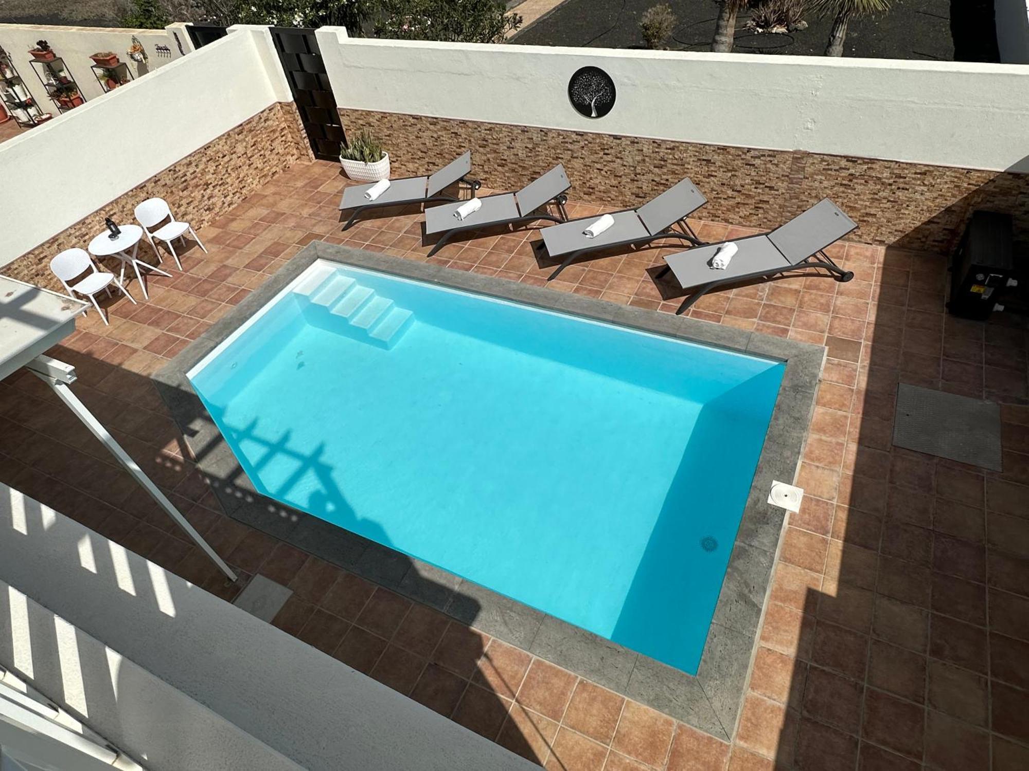 Villa Crotos