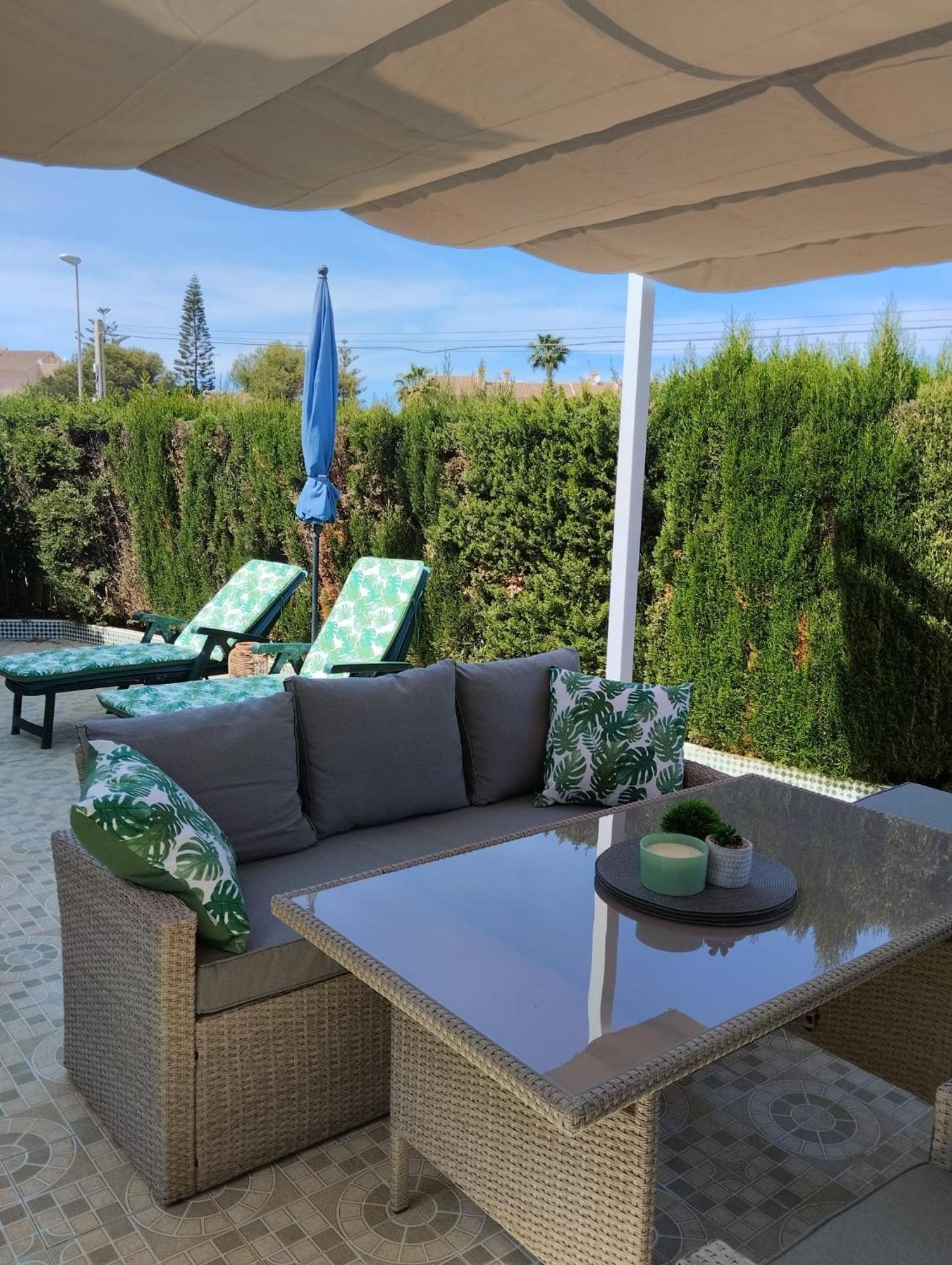 Maravillosa Terraza Con Vistas Al Mar, La Mata Apartment