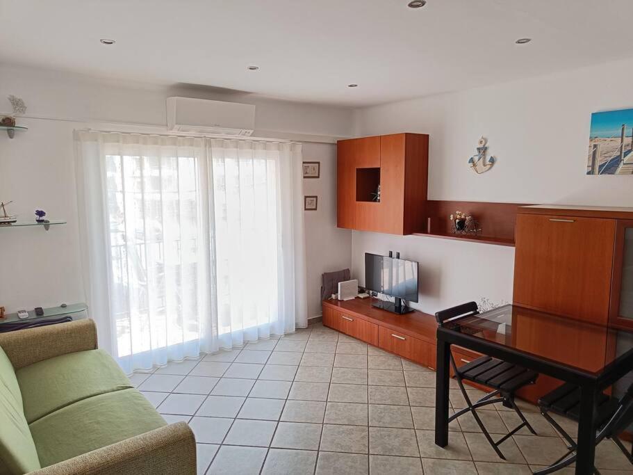 Mila Apartment *
