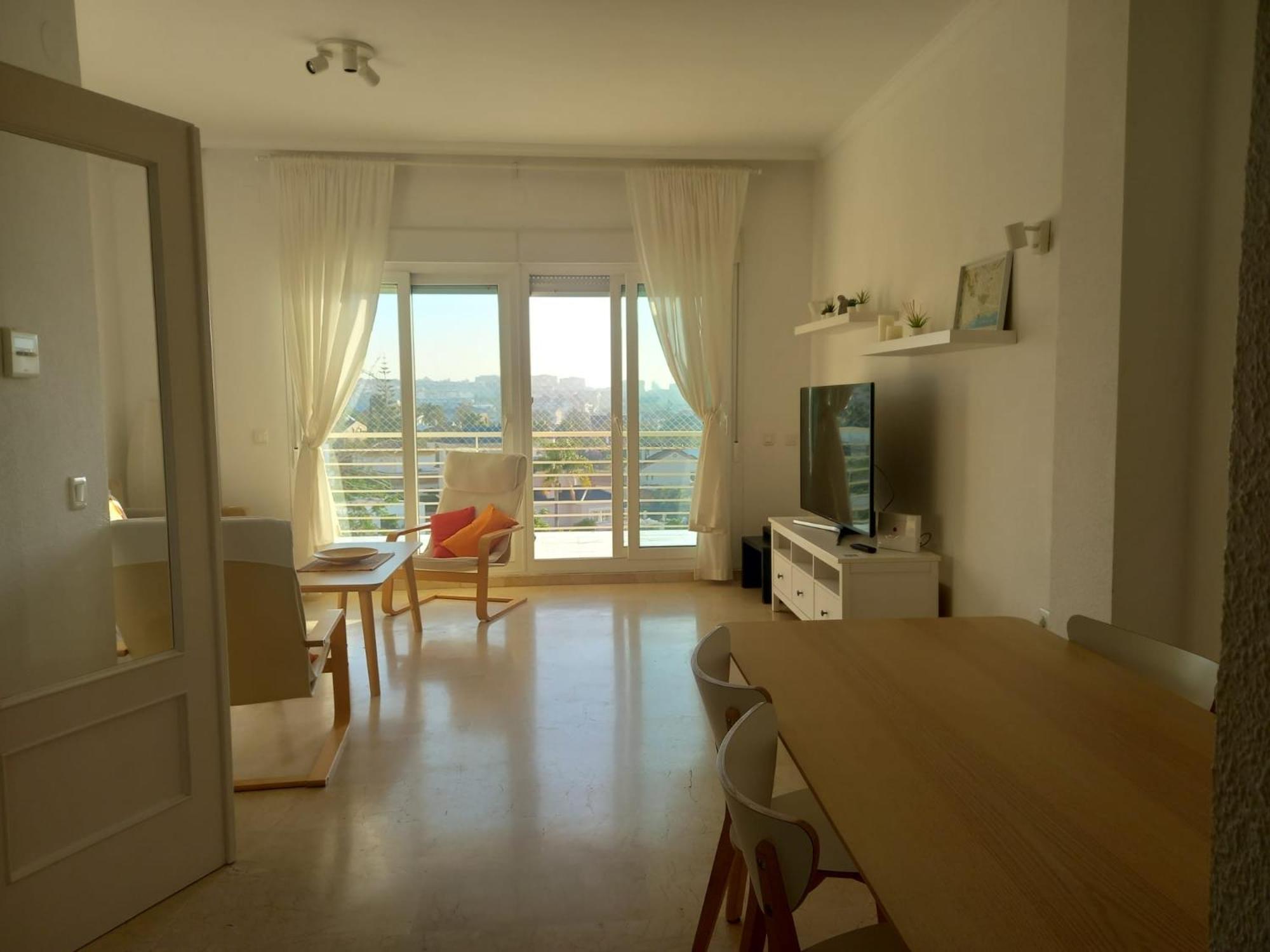 Amplio En Exclusiva Urbanizacion Golf Torrequebrada Con Vista Al Mar Apartamento *