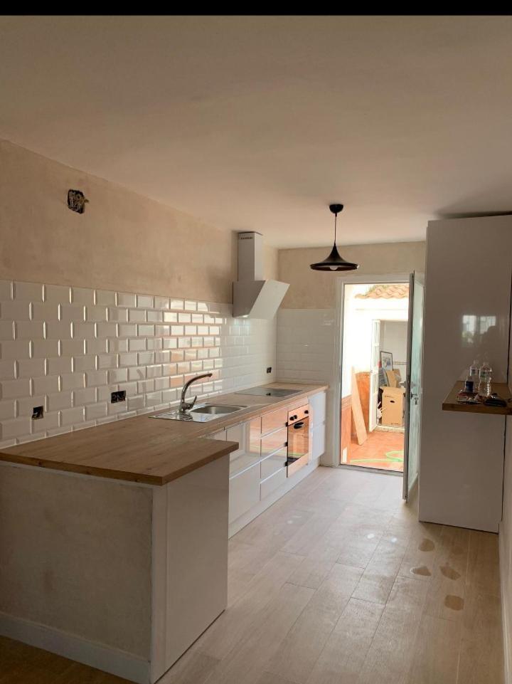 Casa Con Terraza, Barbacoa Y Wifi Para 7 Personas Сasa de vacaciones