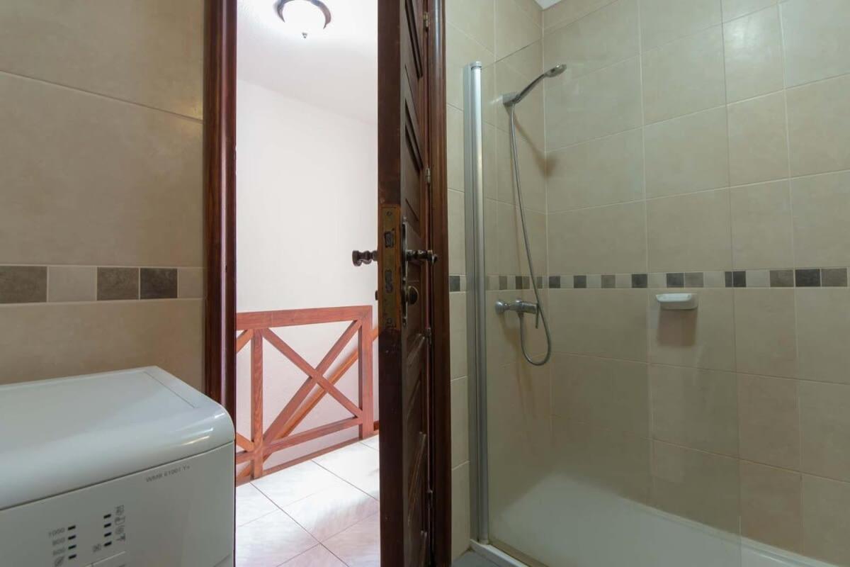 Parque Santiago Ii 205 - Two Bed With Washing Machine * Playa de las Americas (Tenerife)
