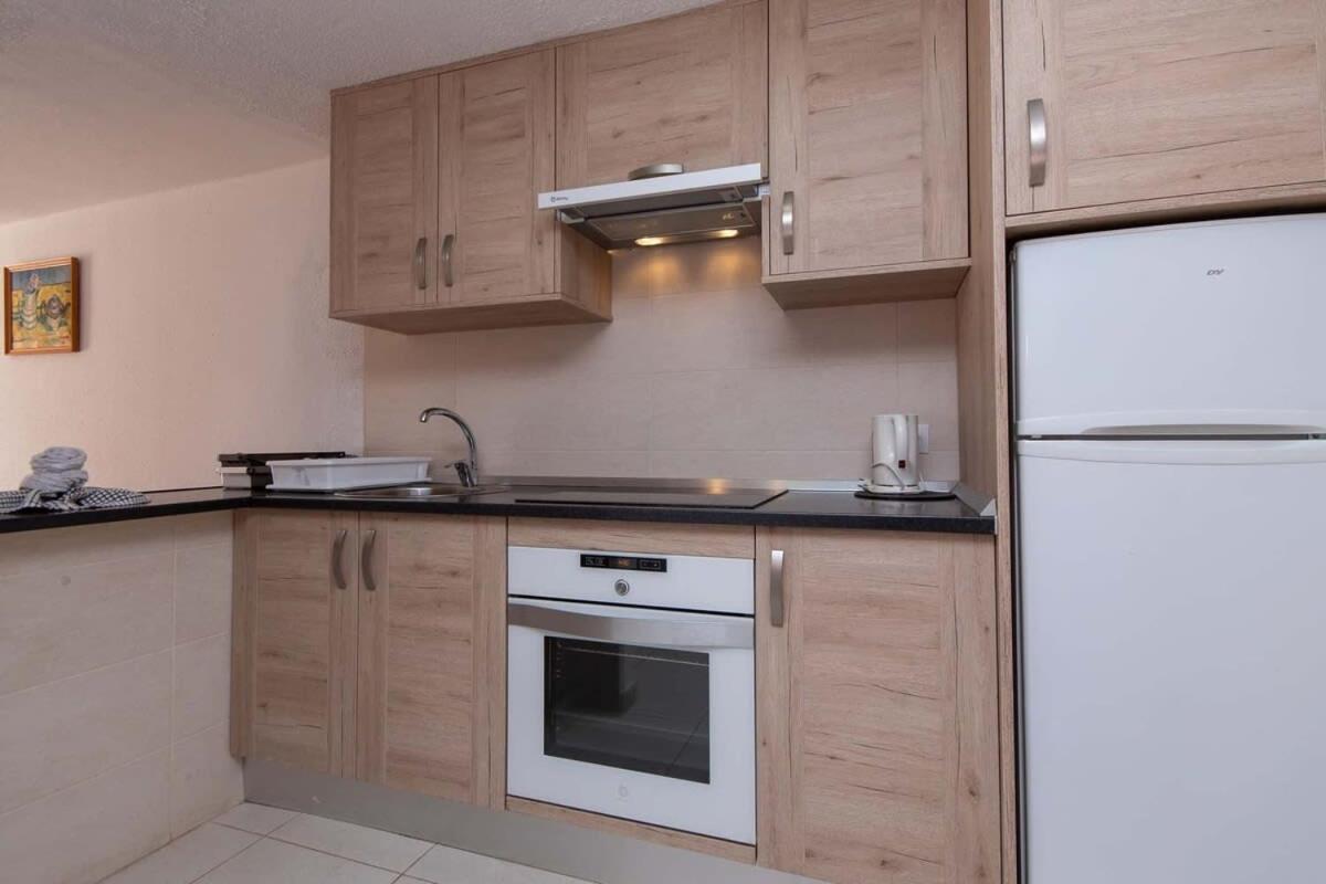 Parque Santiago Ii 205 - Two Bed With Washing Machine Apartment Playa de las Americas (Tenerife)