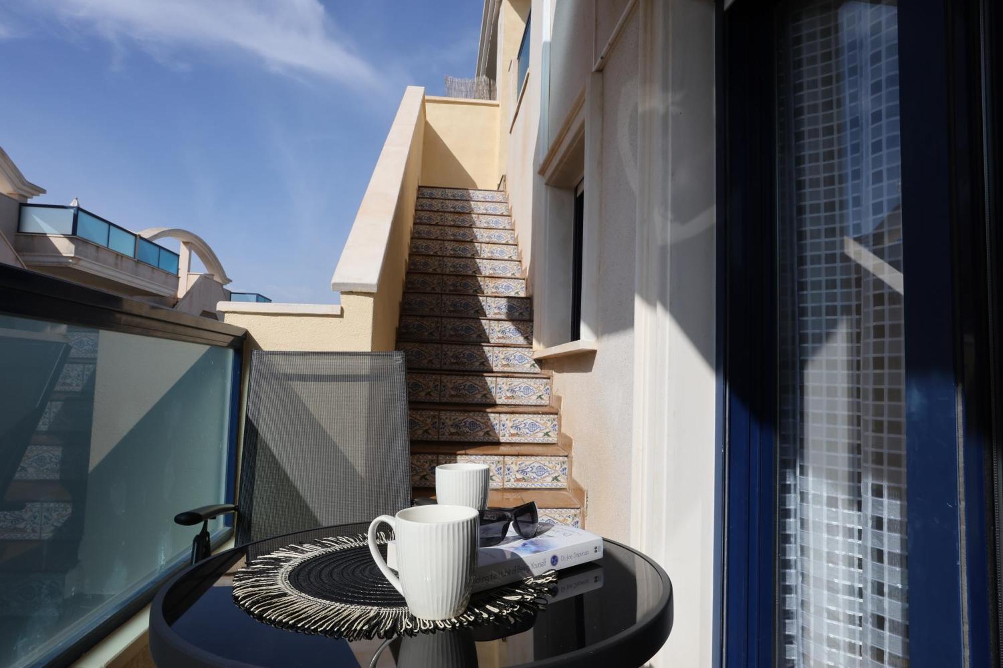 Costania Penthouse Cabo Roig Alicante Apartamento