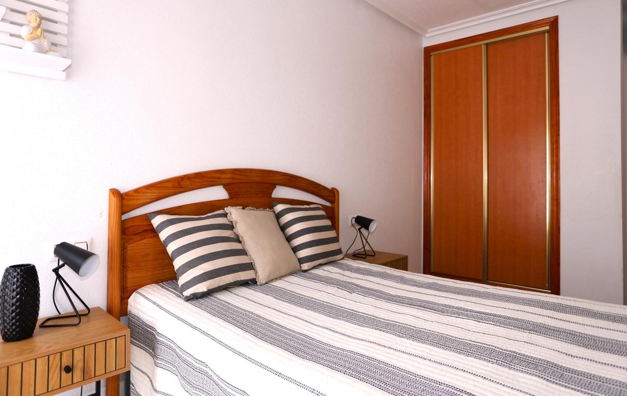 Costania Penthouse Cabo Roig Alicante Apartamento