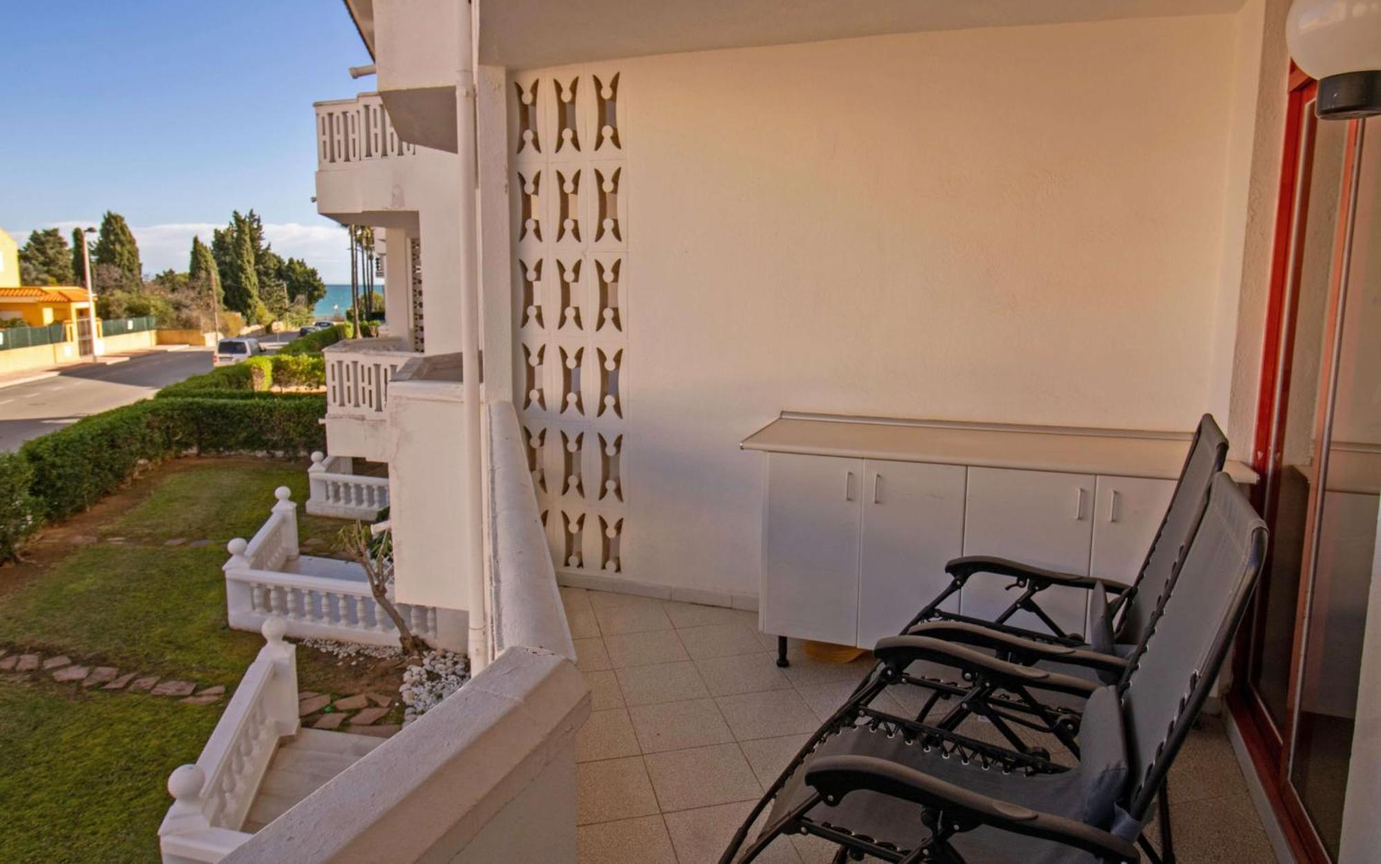 Primera Linea Playa Romana - Habitat B 12 *