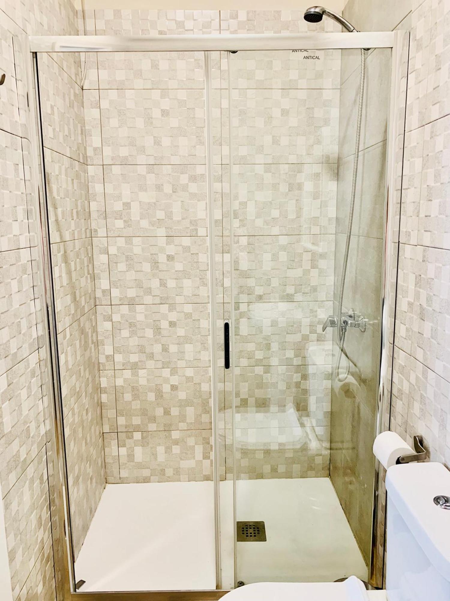 Apartamento Un Espacio Diferente En Triana. *