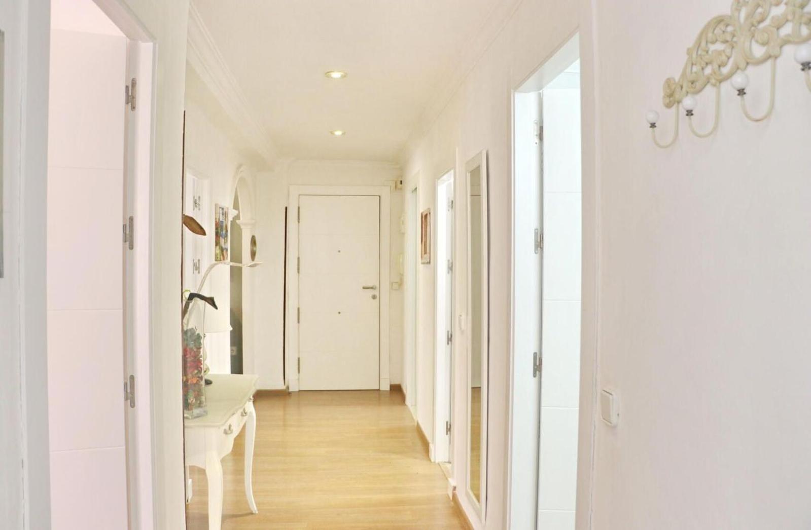 Becquer Apartment *