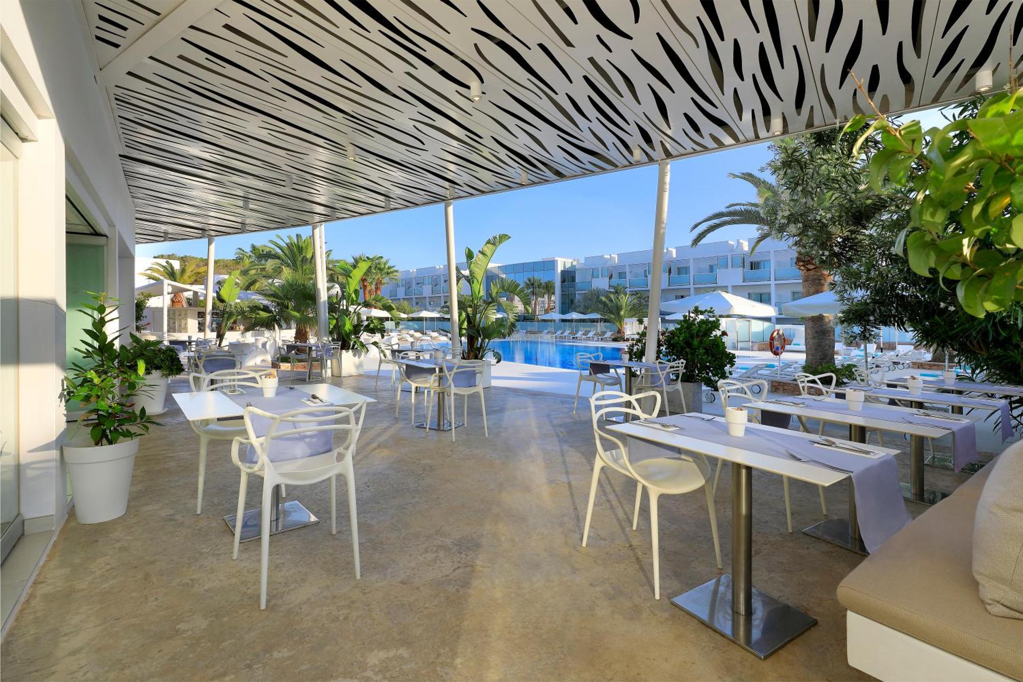 Blanco Formentera 4*