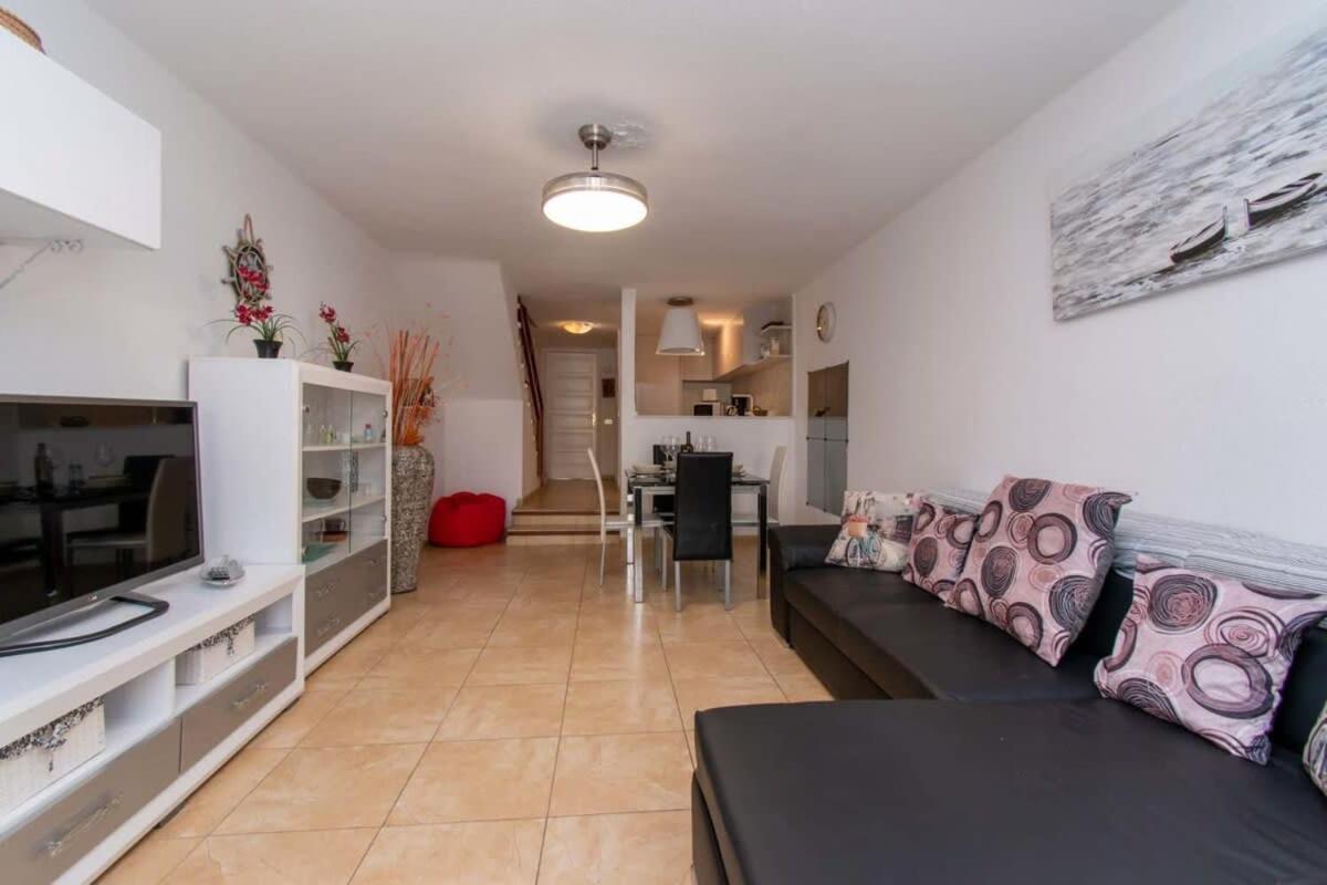 Parque Santiago Ii 228 - Two Bed * Playa de las Americas (Tenerife)