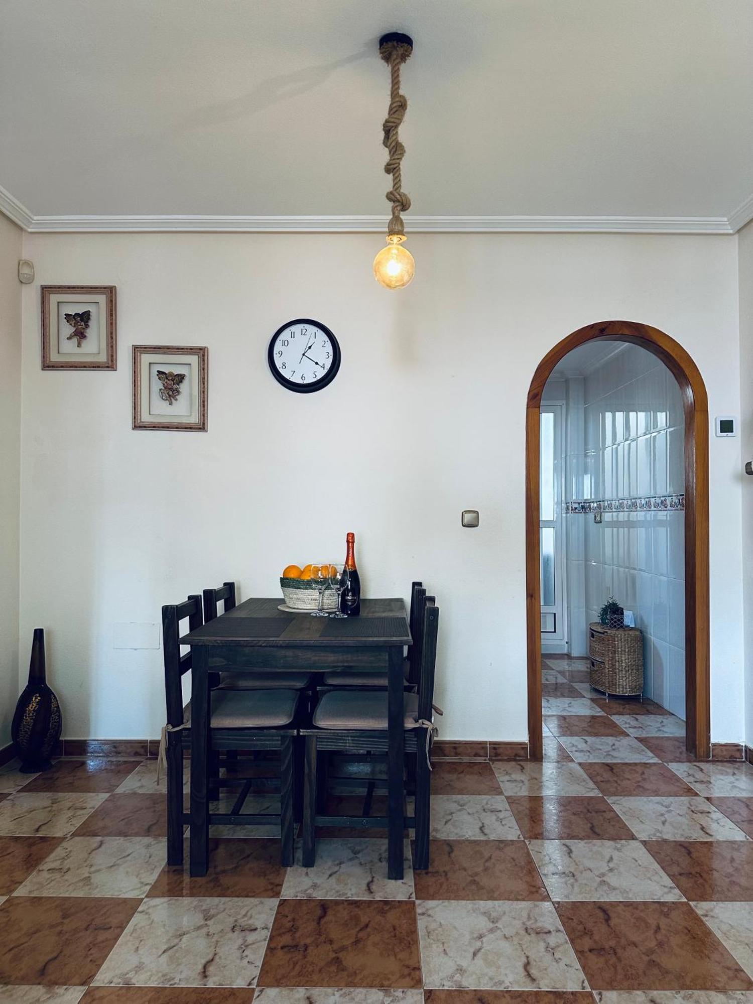 Rafaello ,,la Zona Cabo Roig, Area Cabo Roig
