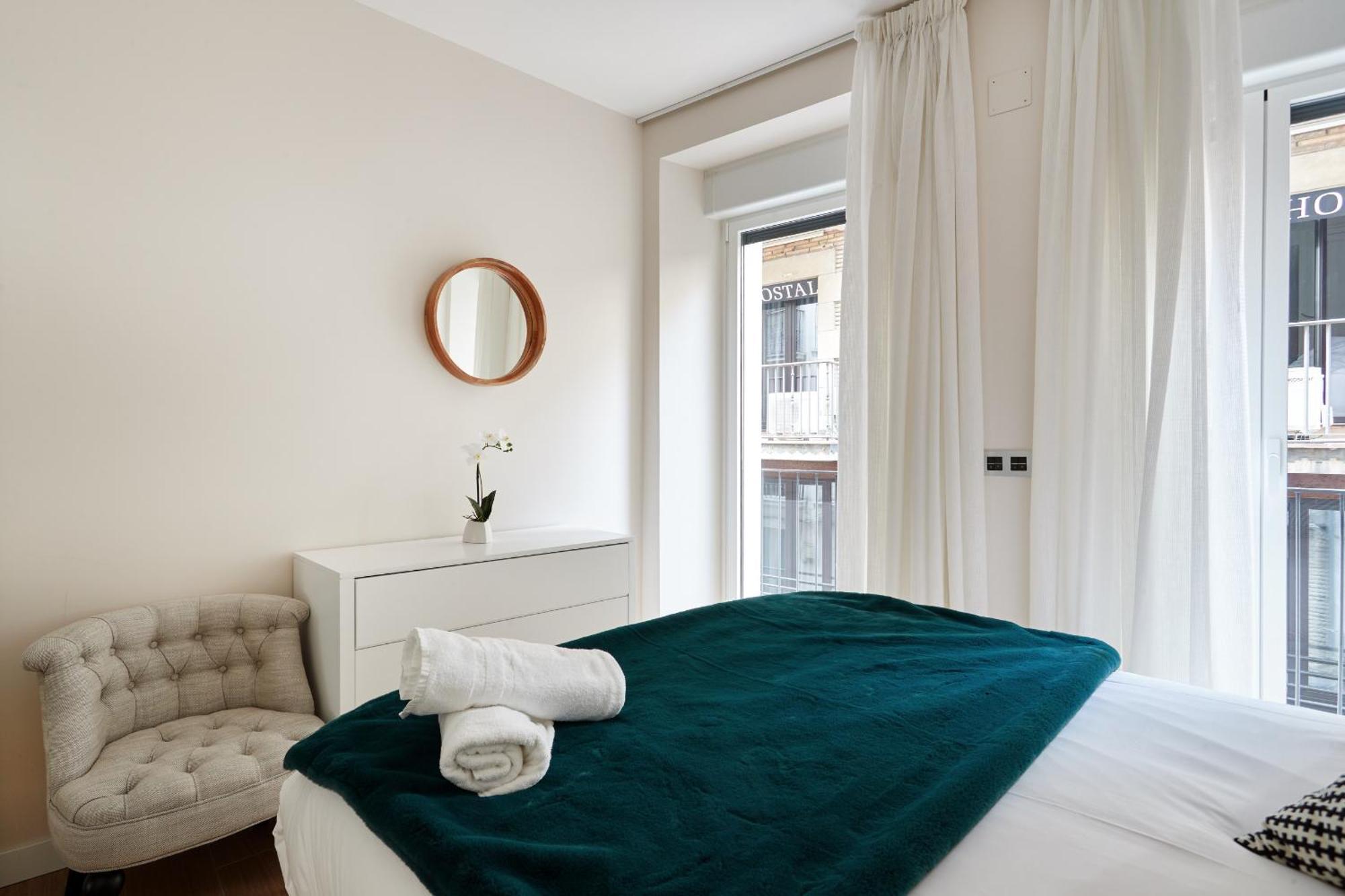 Apartamento Tuapartamento - Boutique Plaza Del Castillo 29